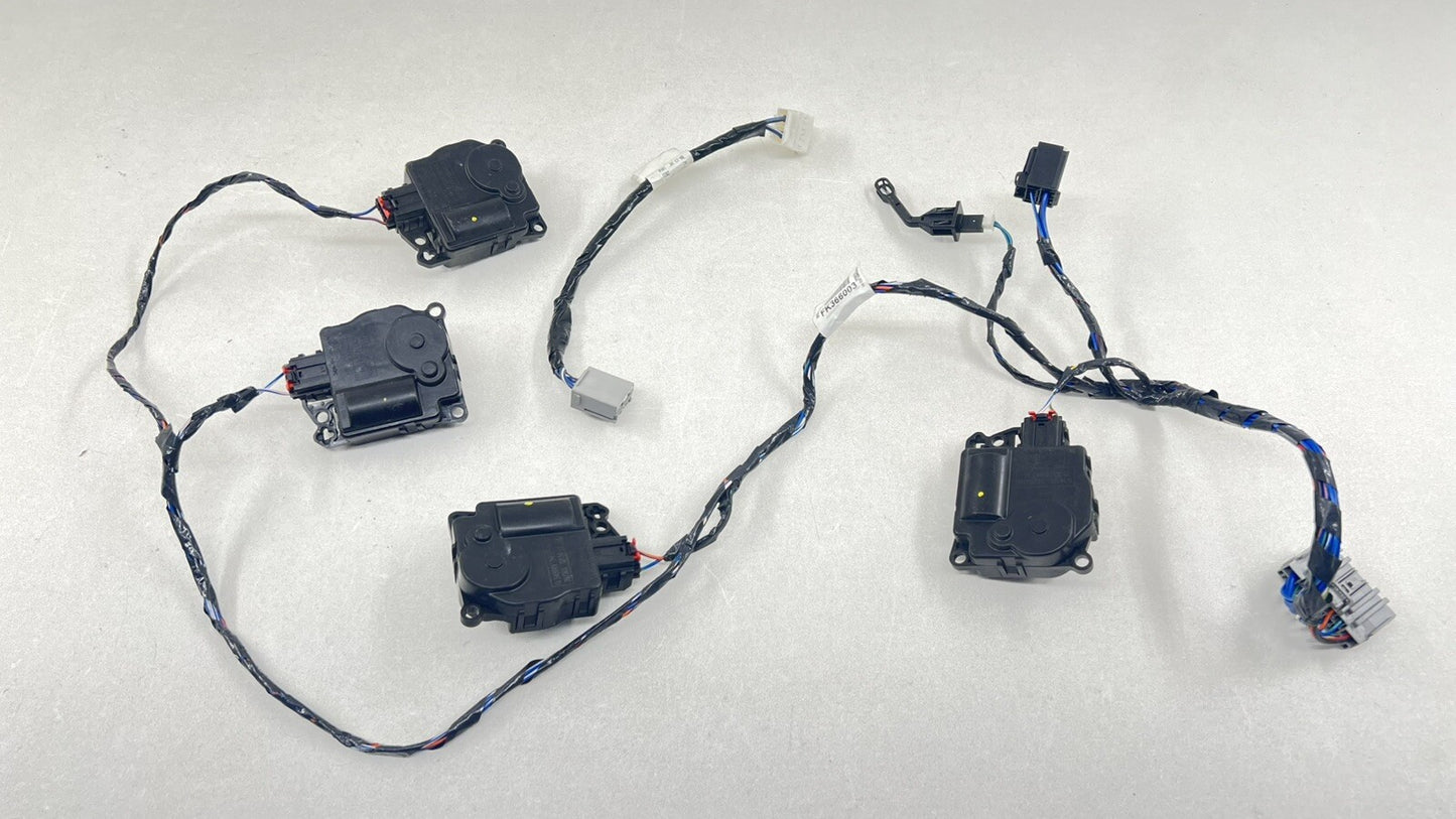 15-23 DODGE CHARGER HELLCAT HVAC BOX HEATER FLAP MOTOR AIR MIX ACTUATOR SET OEM