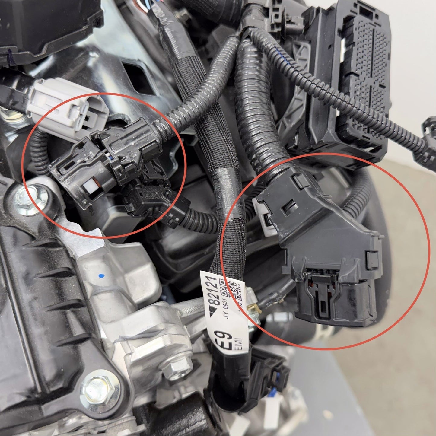 23-26 Toyota Prius 2.0L Engine Motor Complete Dropout 2K Miles OEM