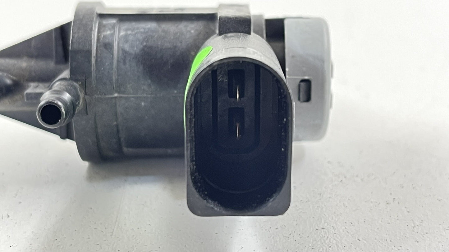 17-22 AUDI R8 PLUS PURGE VACUUM SOLENOID VALVE 1K0 906 283 A OEM
