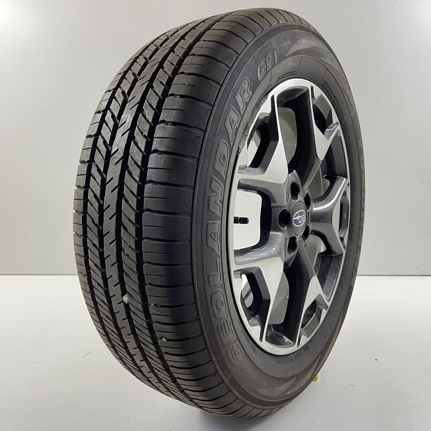 18-20 SUBARU CROSSTREK WHEEL RIM WITH TIRE 17x7 +55 OFFSET FACTORY OEM