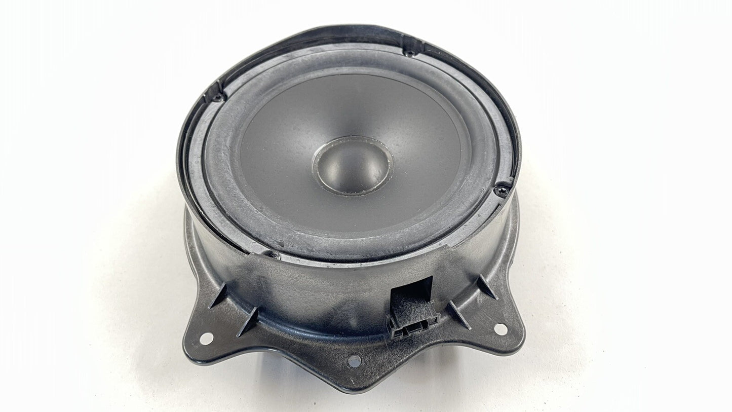 10-13 MERCEDES BENZ W221 S CLASS LEFT OR RIGHT REAR DOOR SPEAKER 2218208002 OEM
