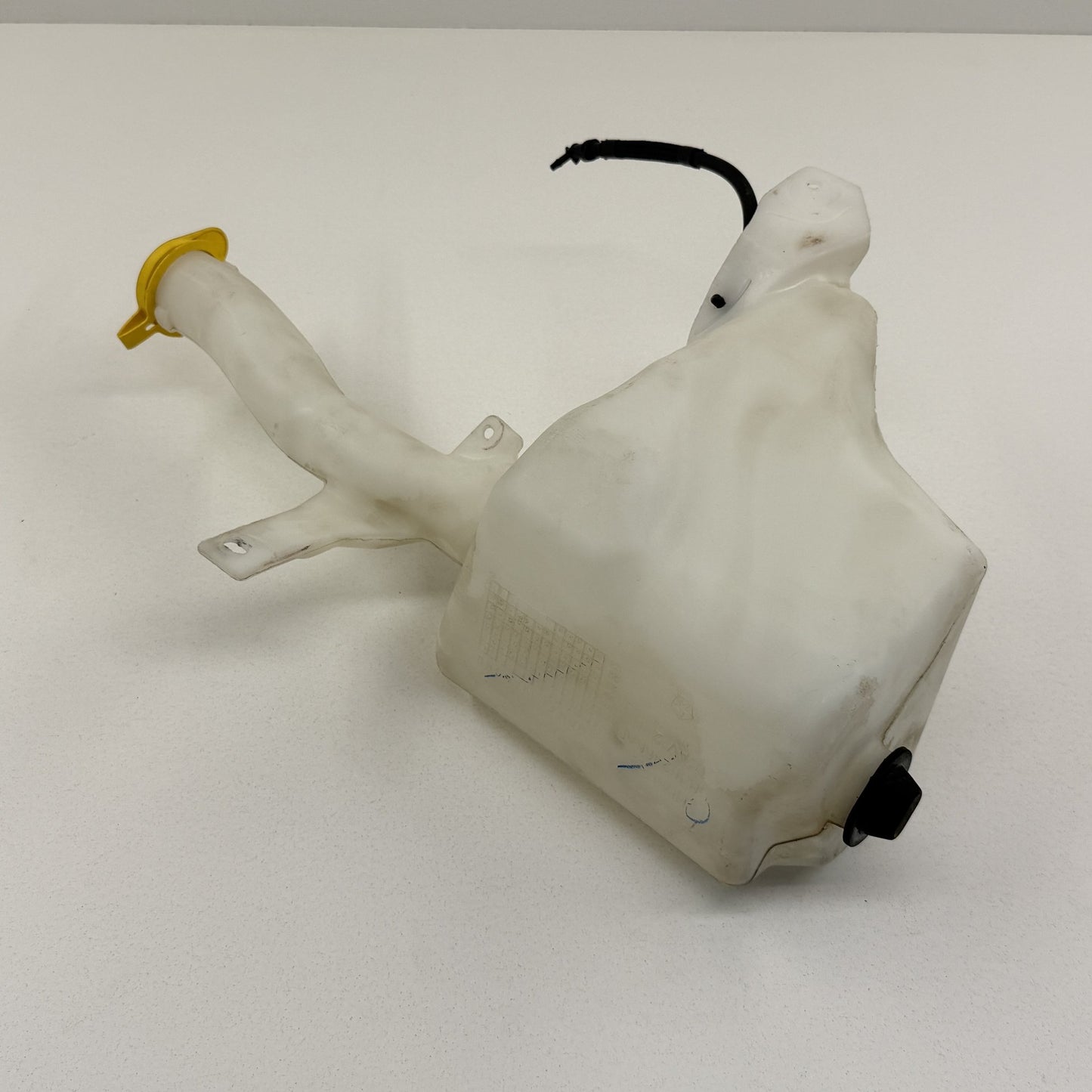 2019-2026 Ram 2500 3500 Windshield Washer Reservoir Bottle Tank 68362466AD OEM