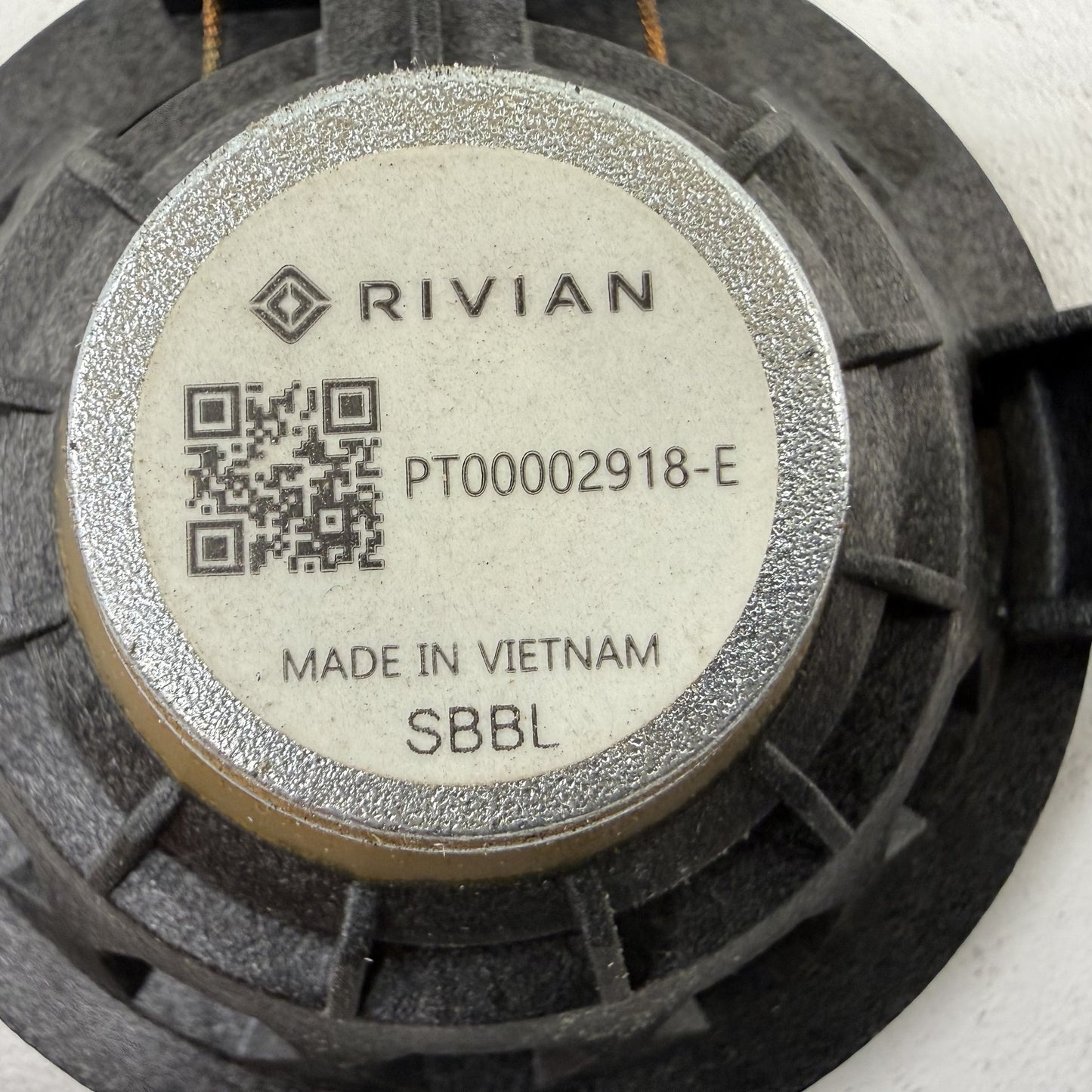 2022-2024 Rivian R1S Dash Instrument Panel Tweeter Speaker PT00002918-E OEM