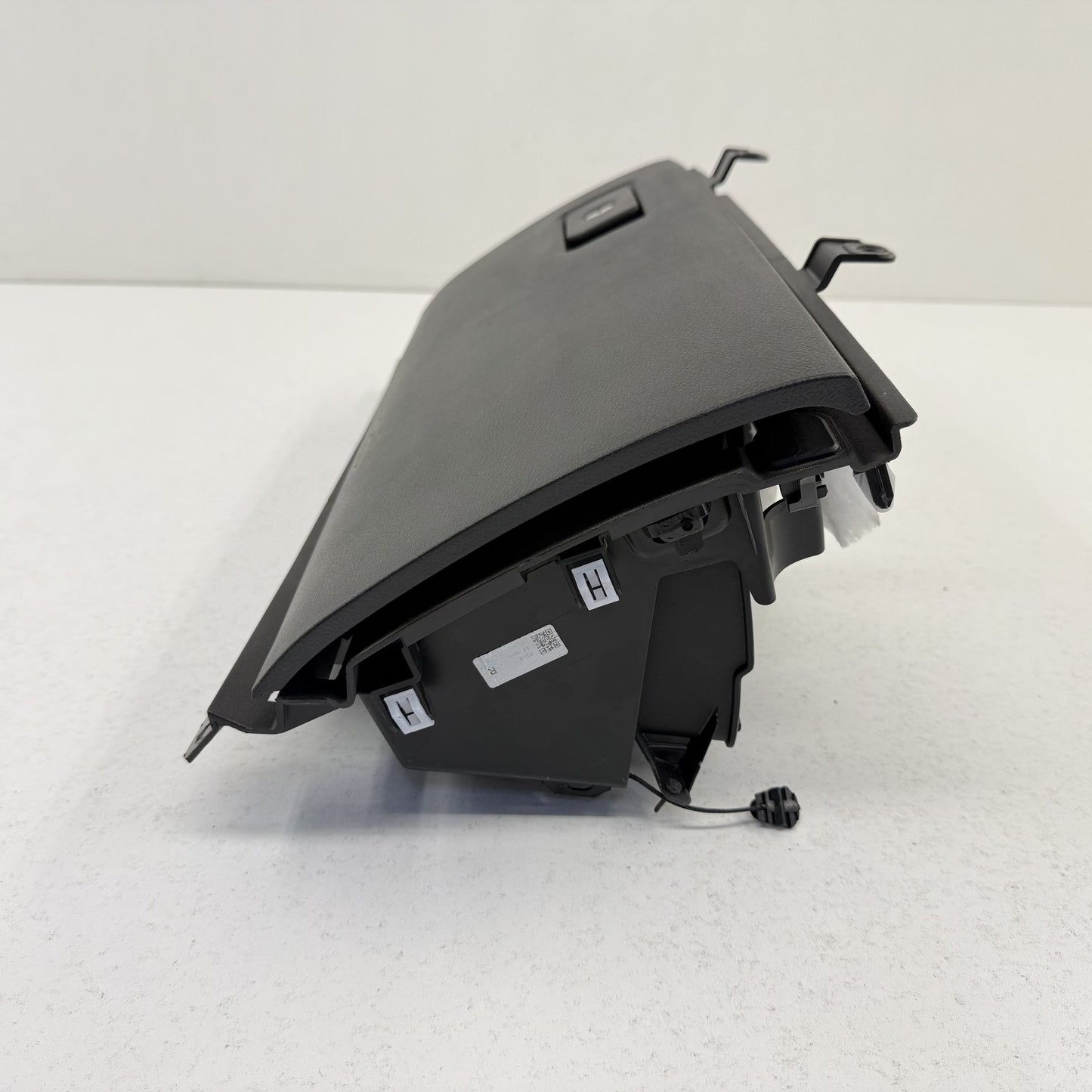 2019-2026 Ram 2500 3500 Dashboard Lower Glove Box Storage Compartment OEM