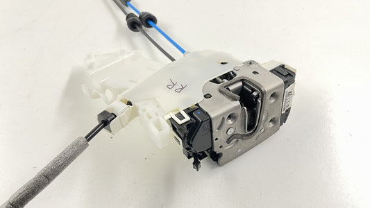 08-14 MERCEDES BENZ W204 W212 C E CLASS RIGHT REAR DOOR LOCK LATCH ACTUATOR OEM