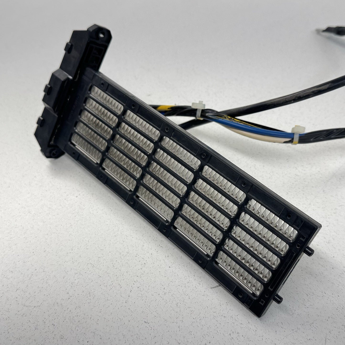 19-25 Ram 2500 3500 Auxiliary Air Temperature Heater Core Resistor OEM