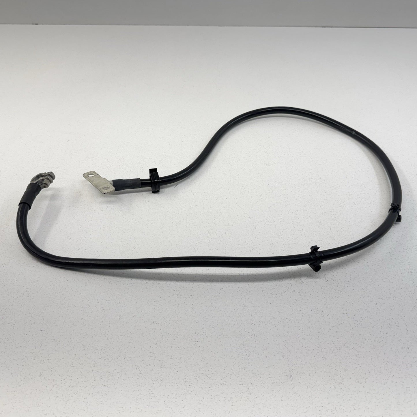 08-15 Audi TT Negative Terminal Battery Wiring Wire Harness Cable 8J0971226 OEM