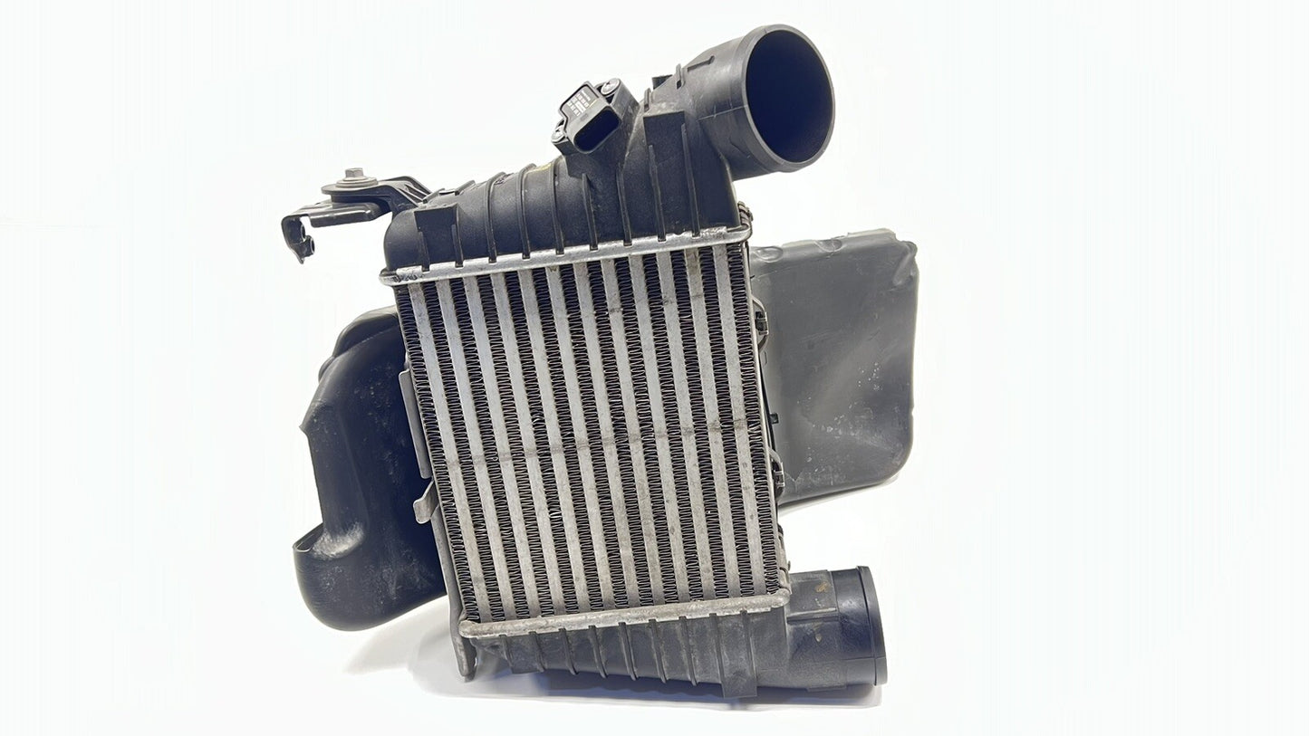 13-18 BENTLEY FLYING SPUR DRIVER LEFT TURBO INTERCOOLER W/ DUCT 3W0 145 803 OEM
