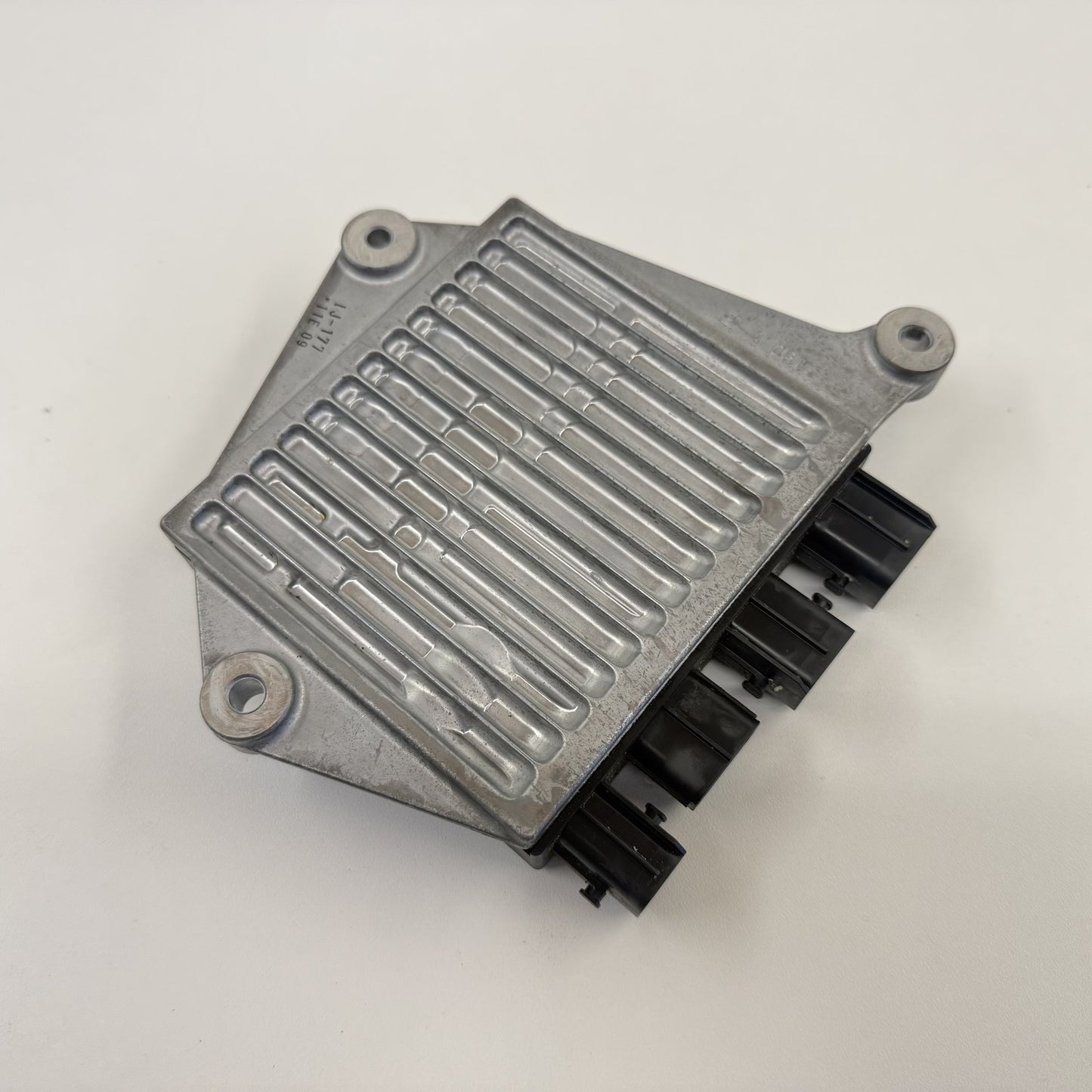 2022-2025 Lexus IS500 5.0L V8 Fuel Injector Driver Module 89871-30040 OEM