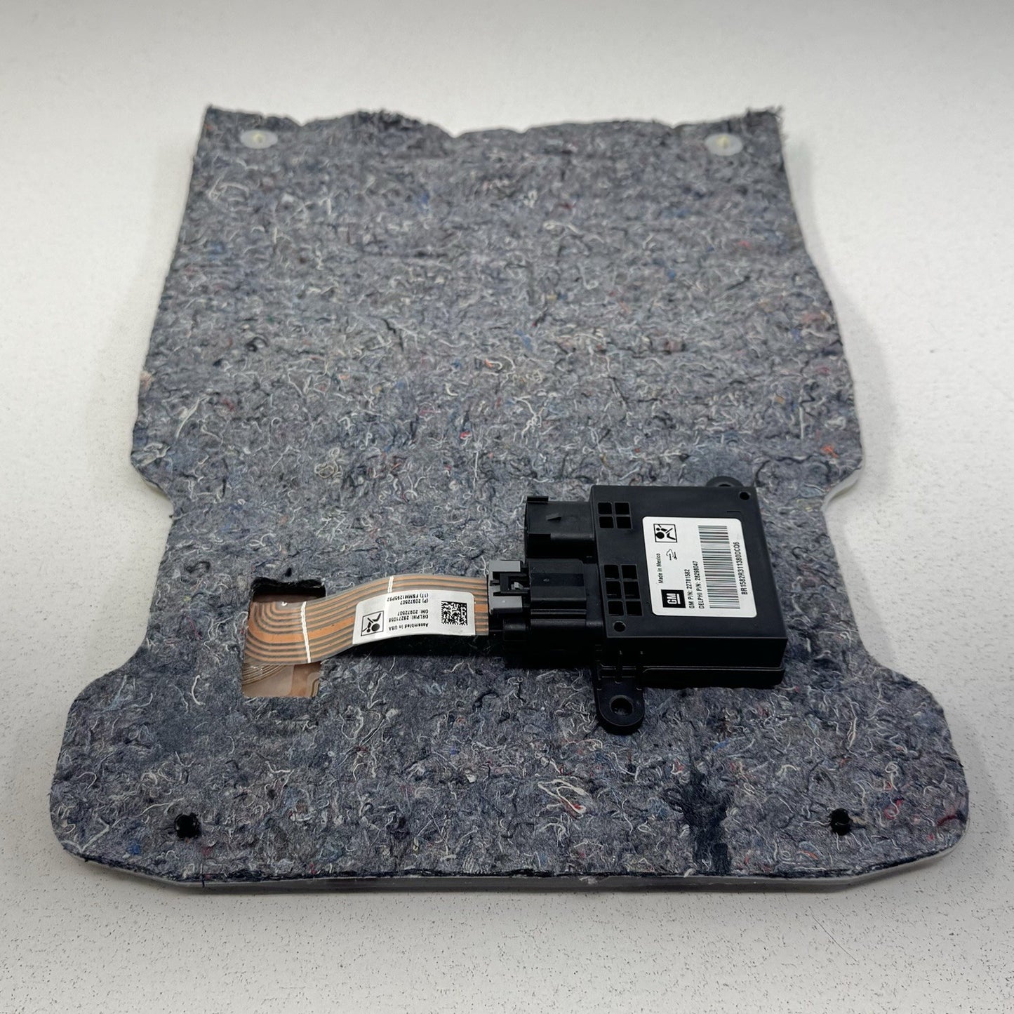 10-15 Chevrolet Camaro Right Front Seat Occupancy Sensor Mat With Module OEM