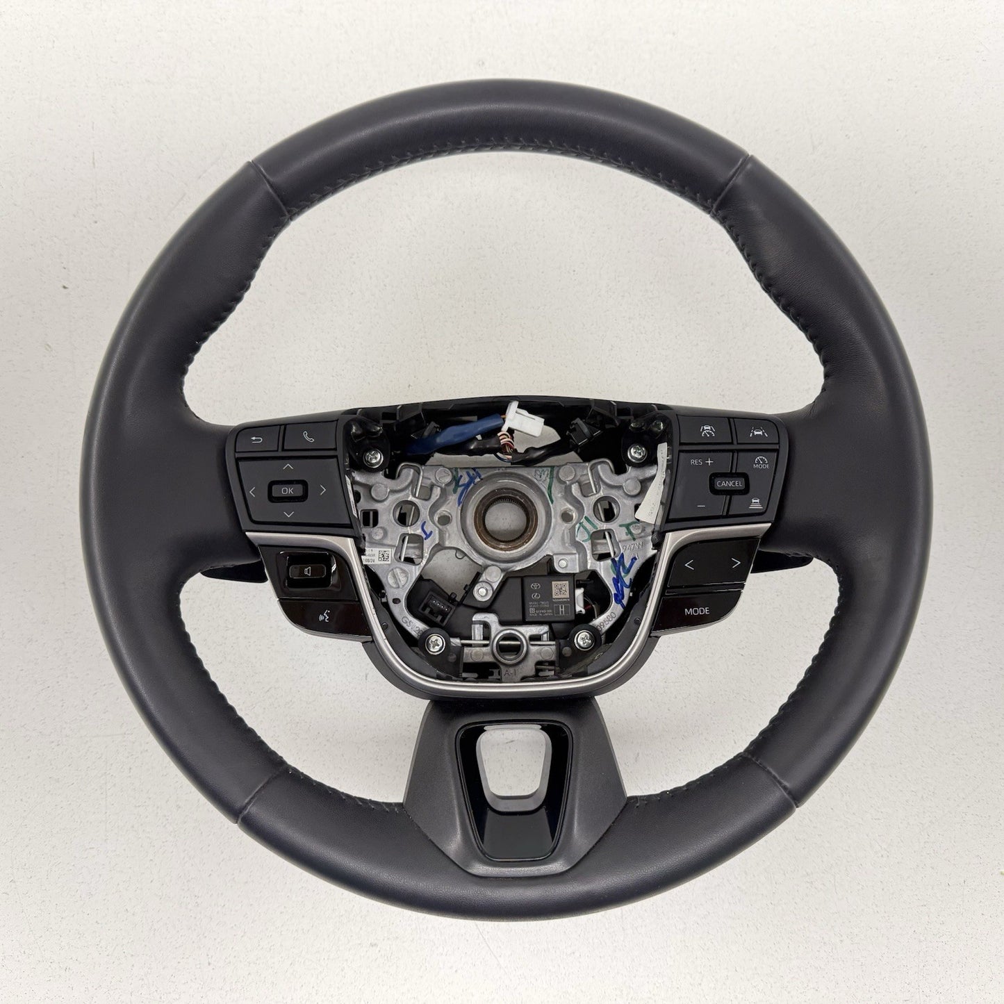 25-26 Toyota Camry XSE Heated Steering Wheel With Controls Leather Black OEM