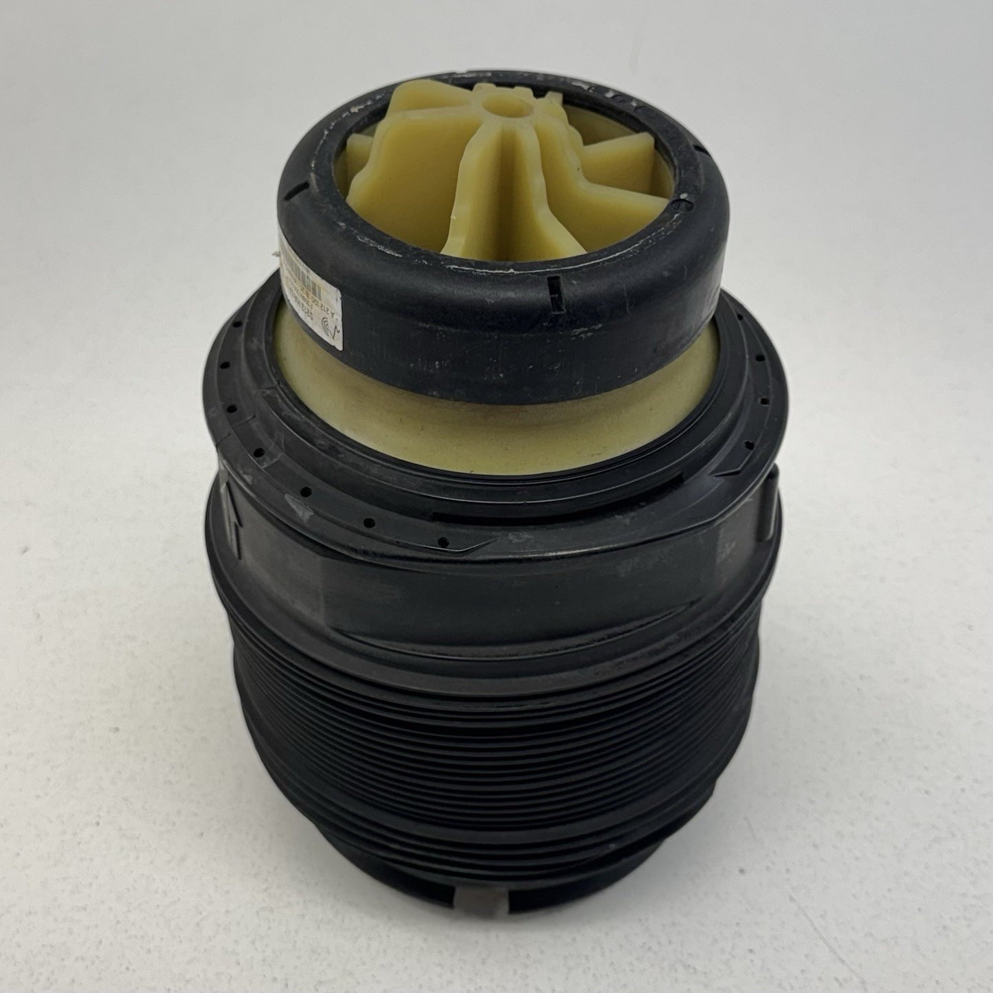 10-18 Mercedes W212 W218 CLS550 E550 Left Rear Air Suspension Bag Shock OEM