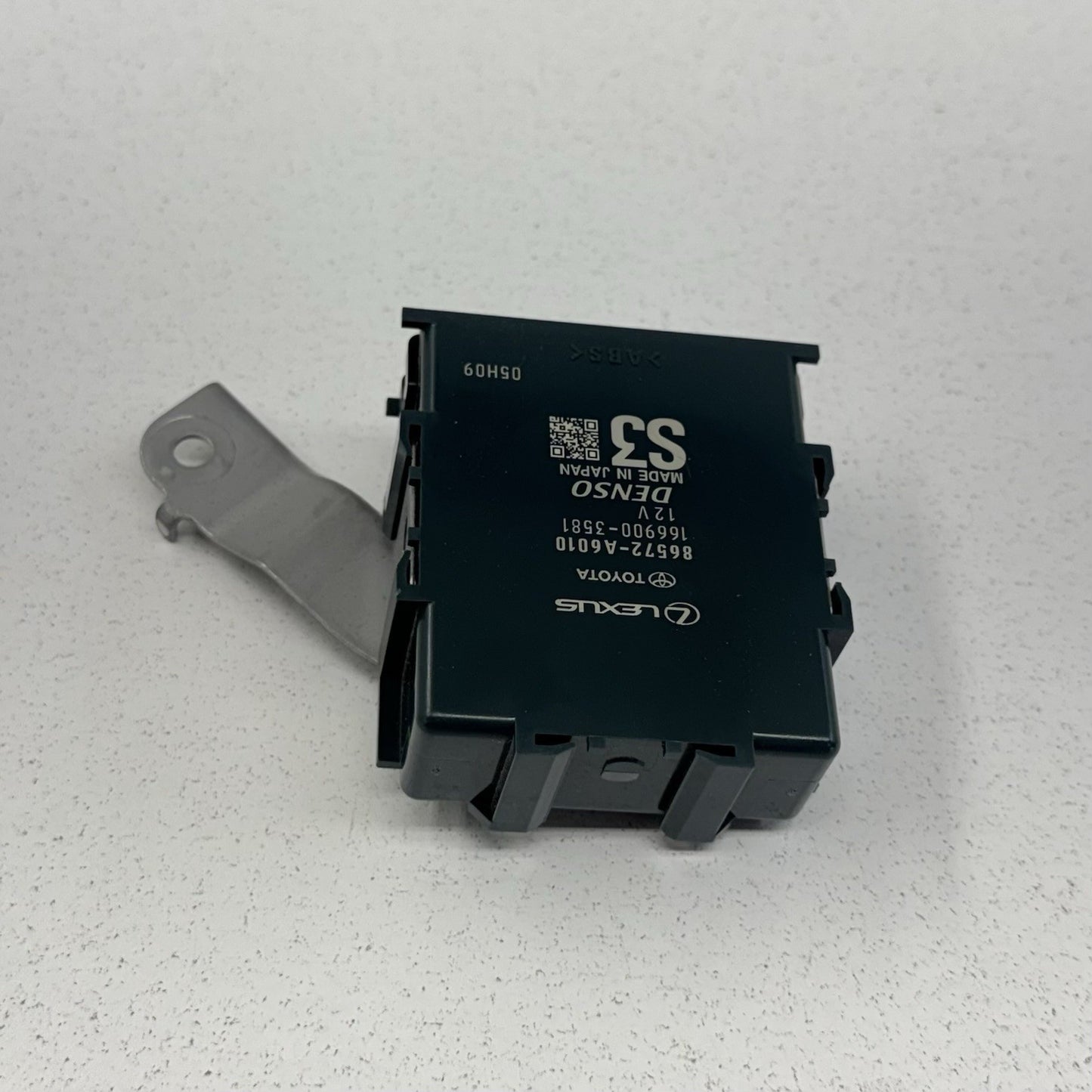 25-26 Toyota Camry Park Assist Clearance Sonar Control Module 86572-A6010 OEM