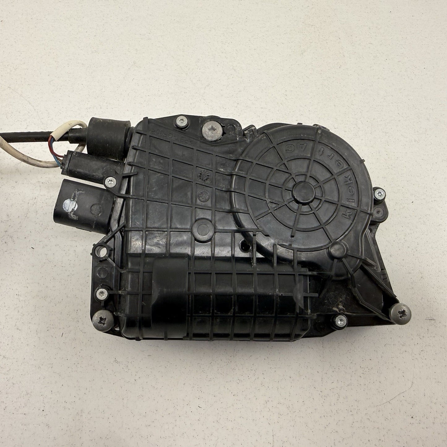 11-16 BMW M5 528 535 550 F10 Left Rear Door Latch Lock Actuator Soft Close OEM