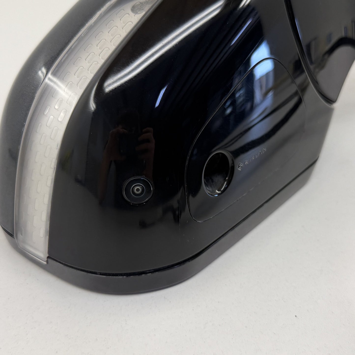 2022-2024 Rivian R1S R1T Right Front Door Mirror Side View W/ Camera OEM