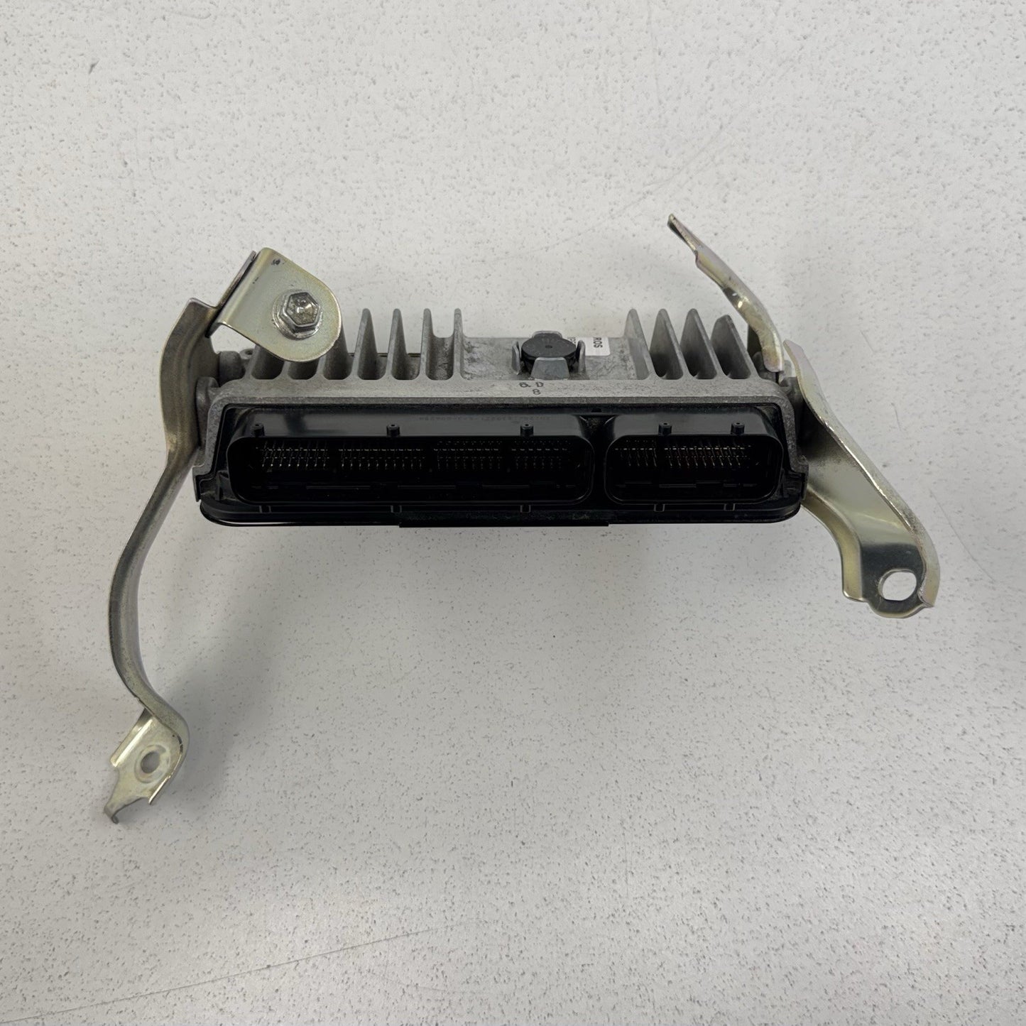 19-21 Toyota Prius Prime Motor Engine Control Module ECU 89661-47B80 OEM