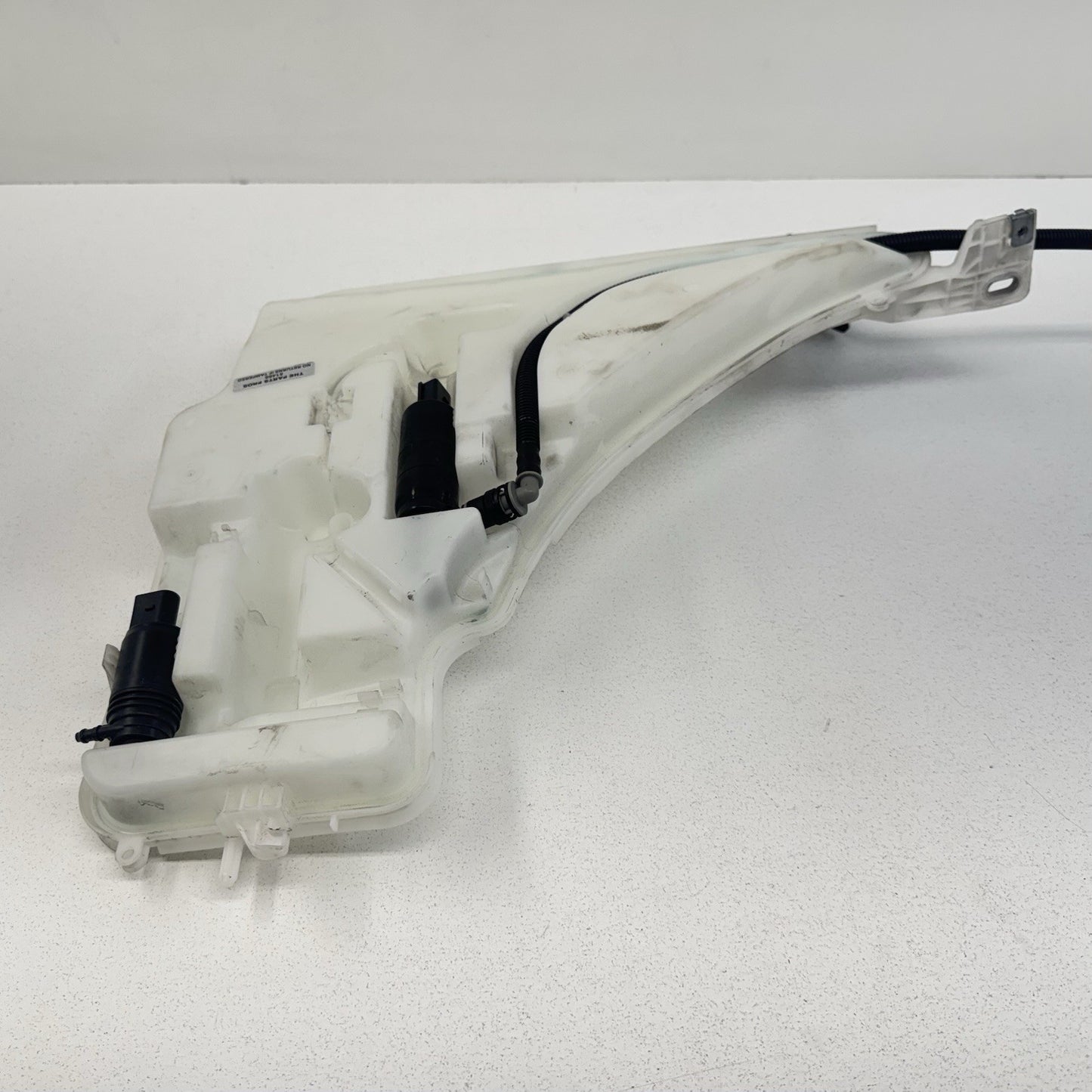 12-18 BMW F30 F80 M3 Windshield Washer Reservoir Bottle Tank 7241679 OEM