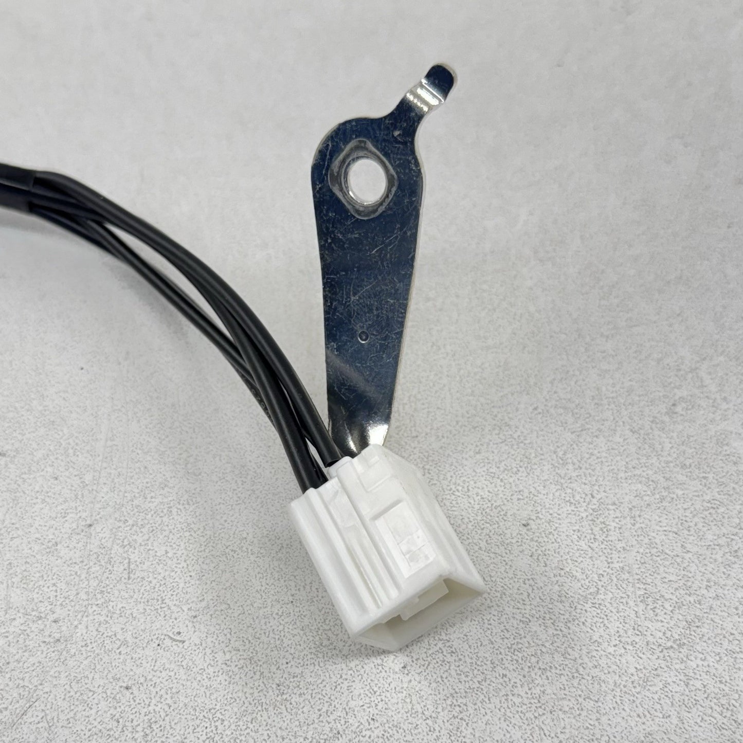 23-25 Toyota Prius Roof Shark Fin Antenna Receiver With Wire 86760-10010 OEM