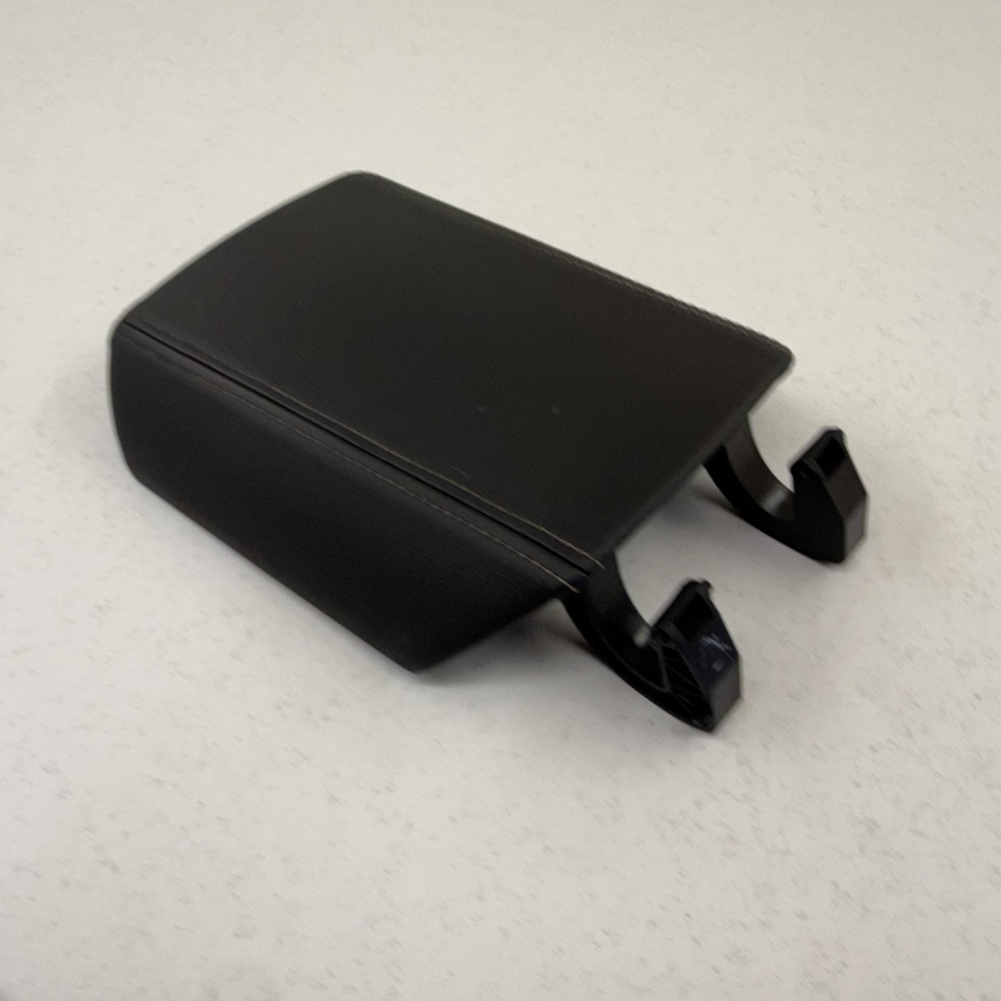 2010-2015 Chevrolet Camaro Center Console Armrest Arm Rest Cover Lid Leather OEM