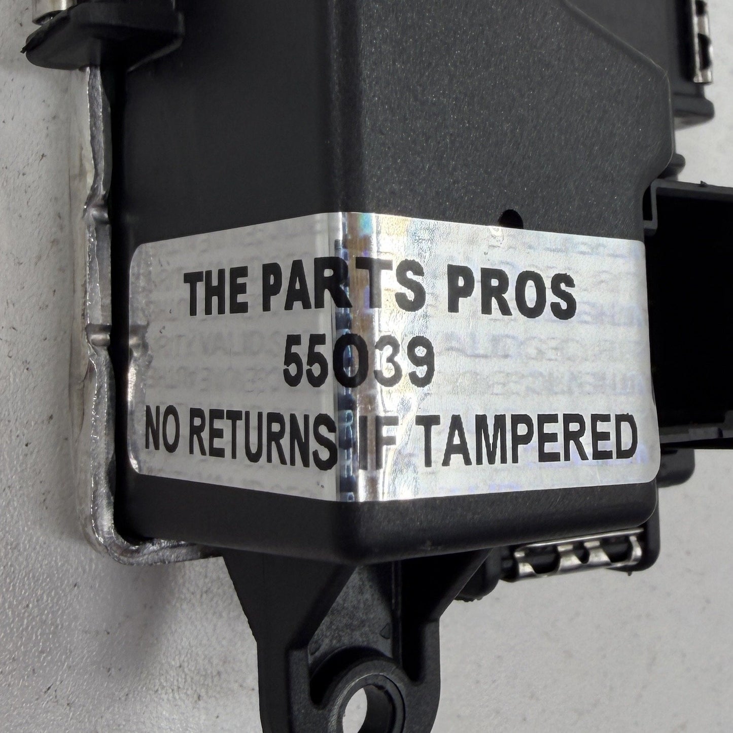 2008-2014 Mercedes-Benz C250 W204 HVAC Blower Motor Resistor 2128702110 OEM