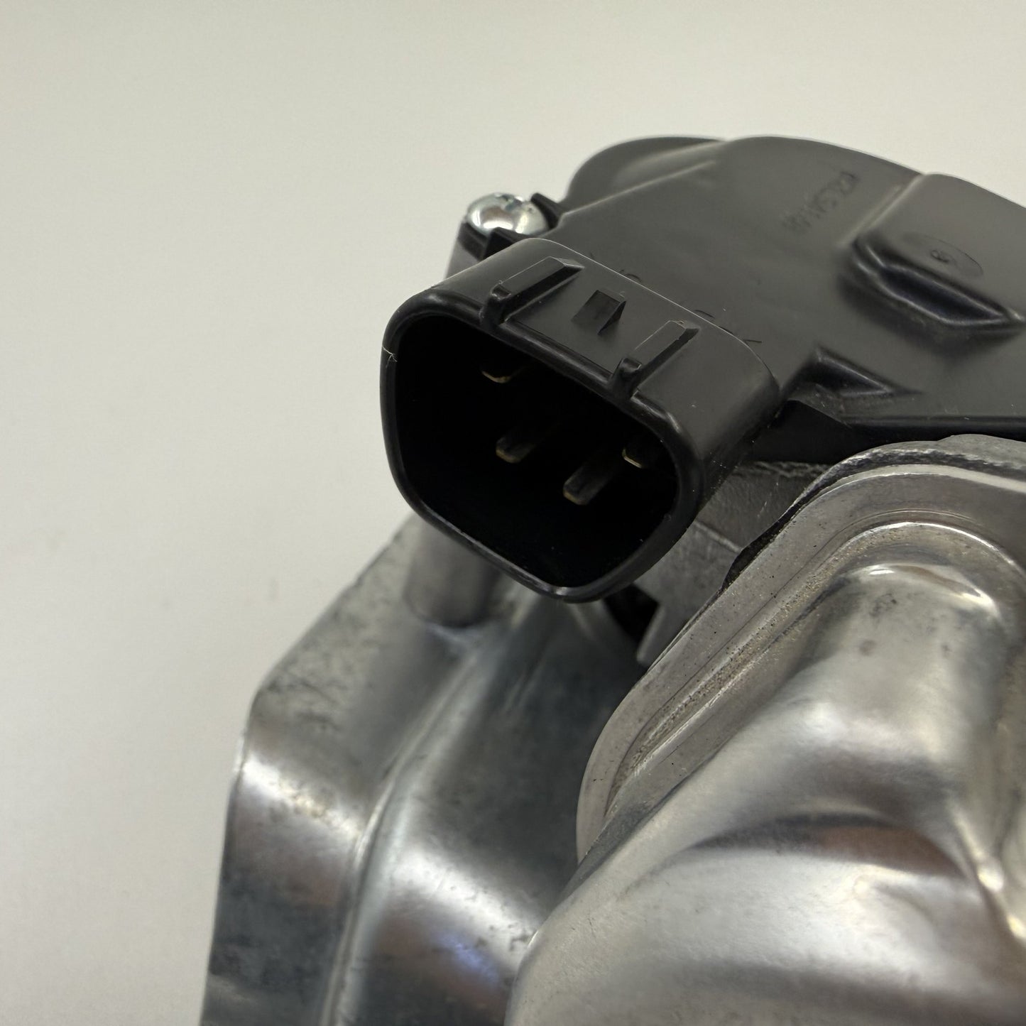 2023-2025 Honda Pilot Front Windshield Wiper Motor OEM