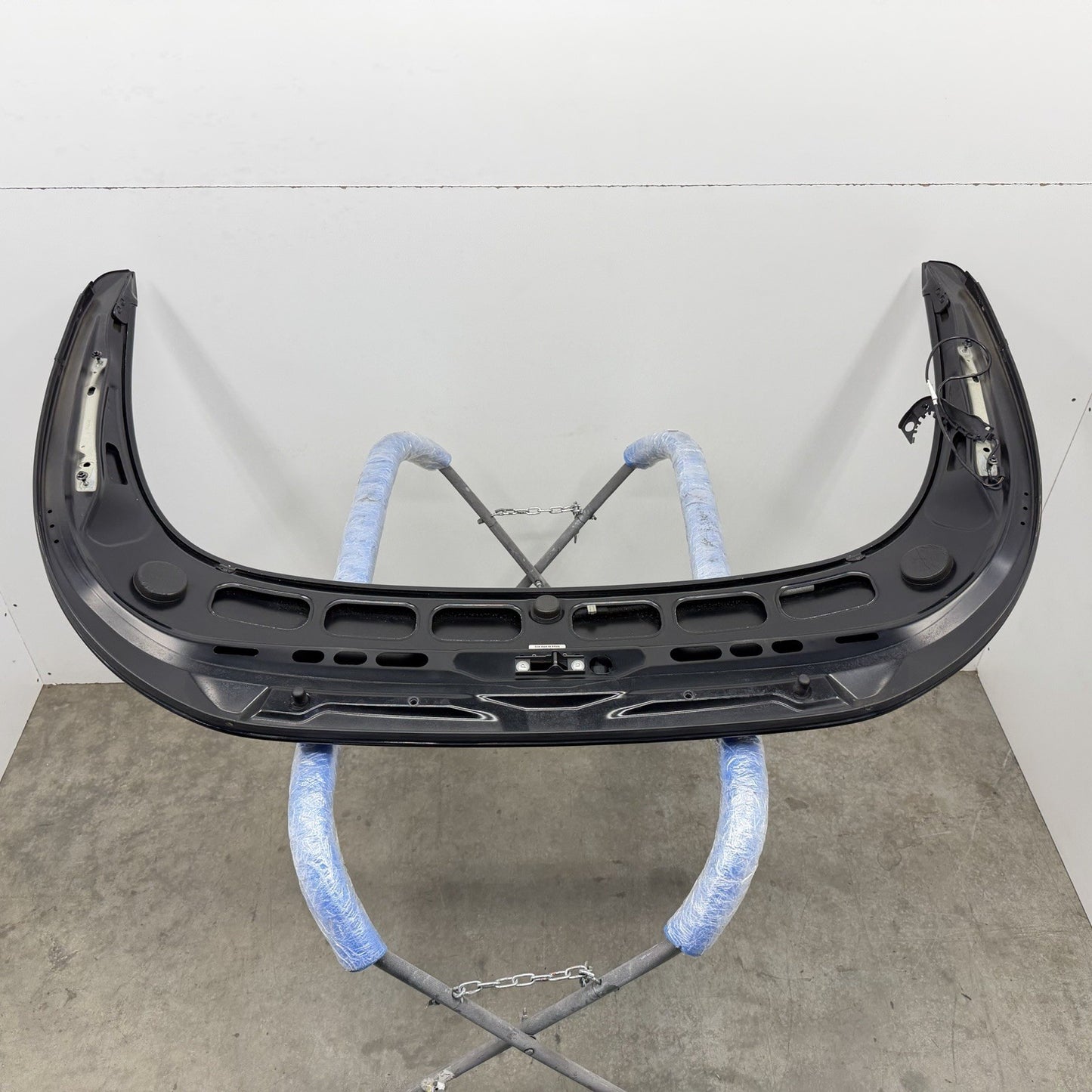 06-12 Porsche 911 997 Carrera Cabriolet Rear Deck Lid Tonneau Cover Panel OEM