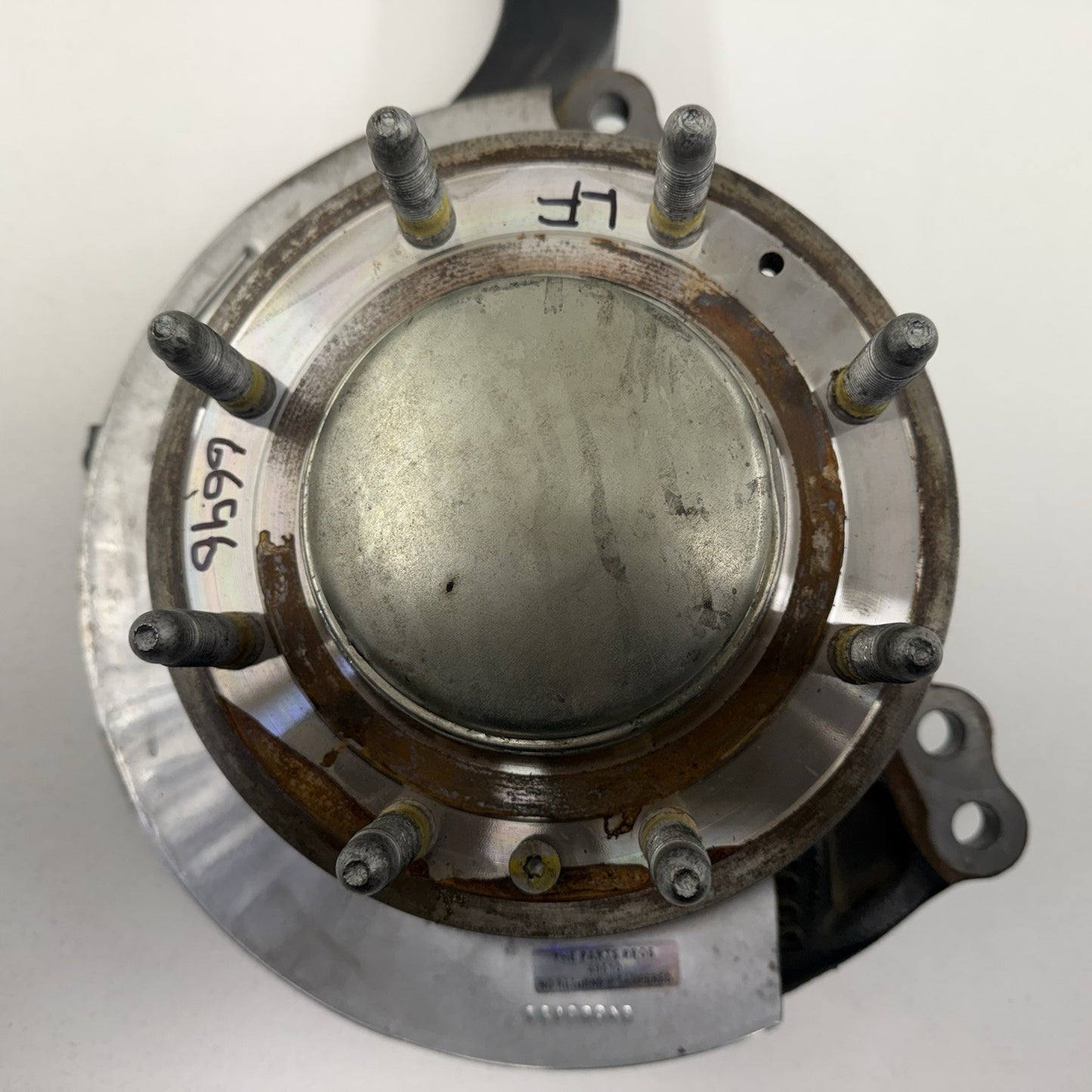 20-25 Silverado Sierra 2500 3500 Left Front Spindle Knuckle Hub Bearing OEM