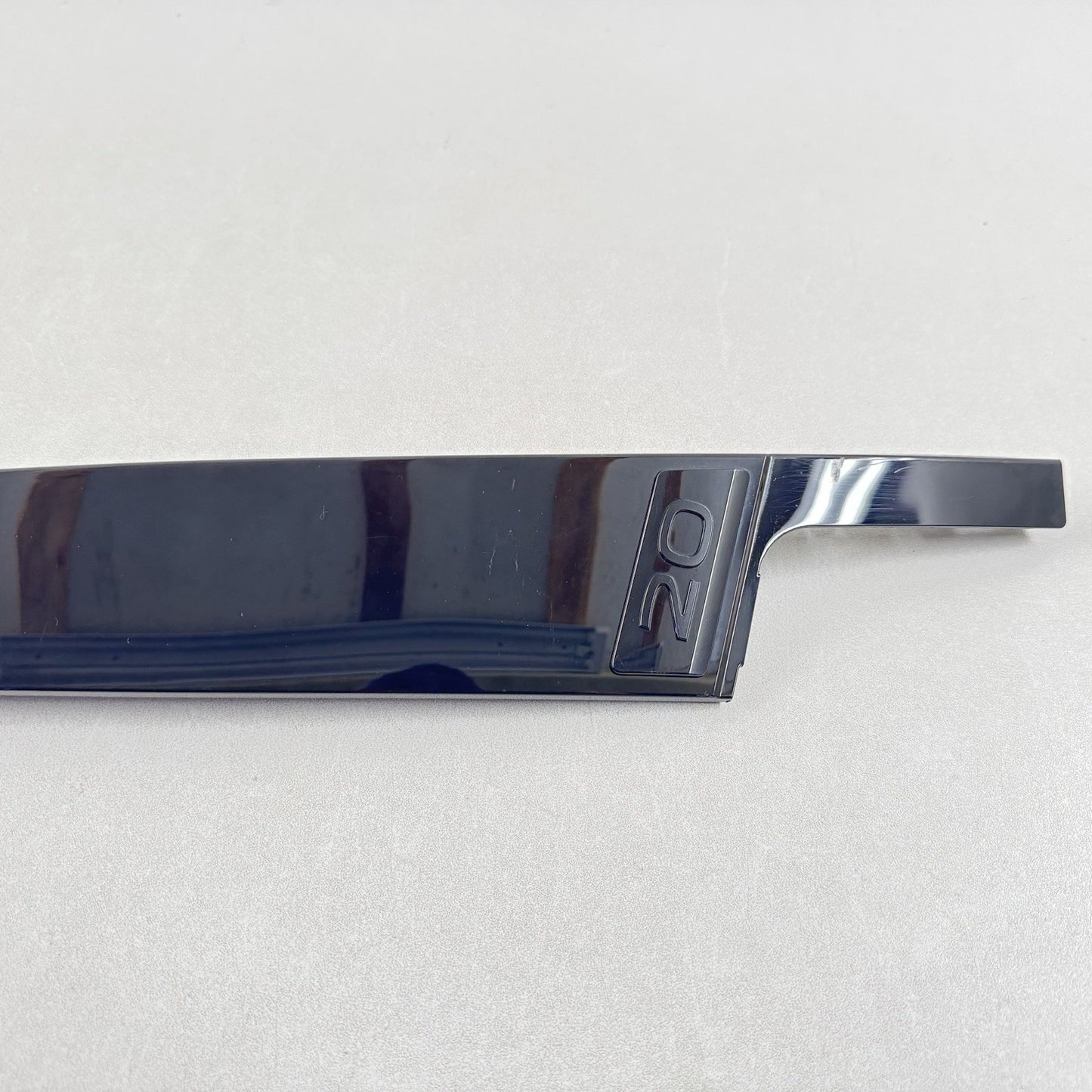 22-25 VOLKSWAGEN GOLF R MK8 PASSENGER RIGHT B PILLAR APPLIQUE TRIM PANEL OEM