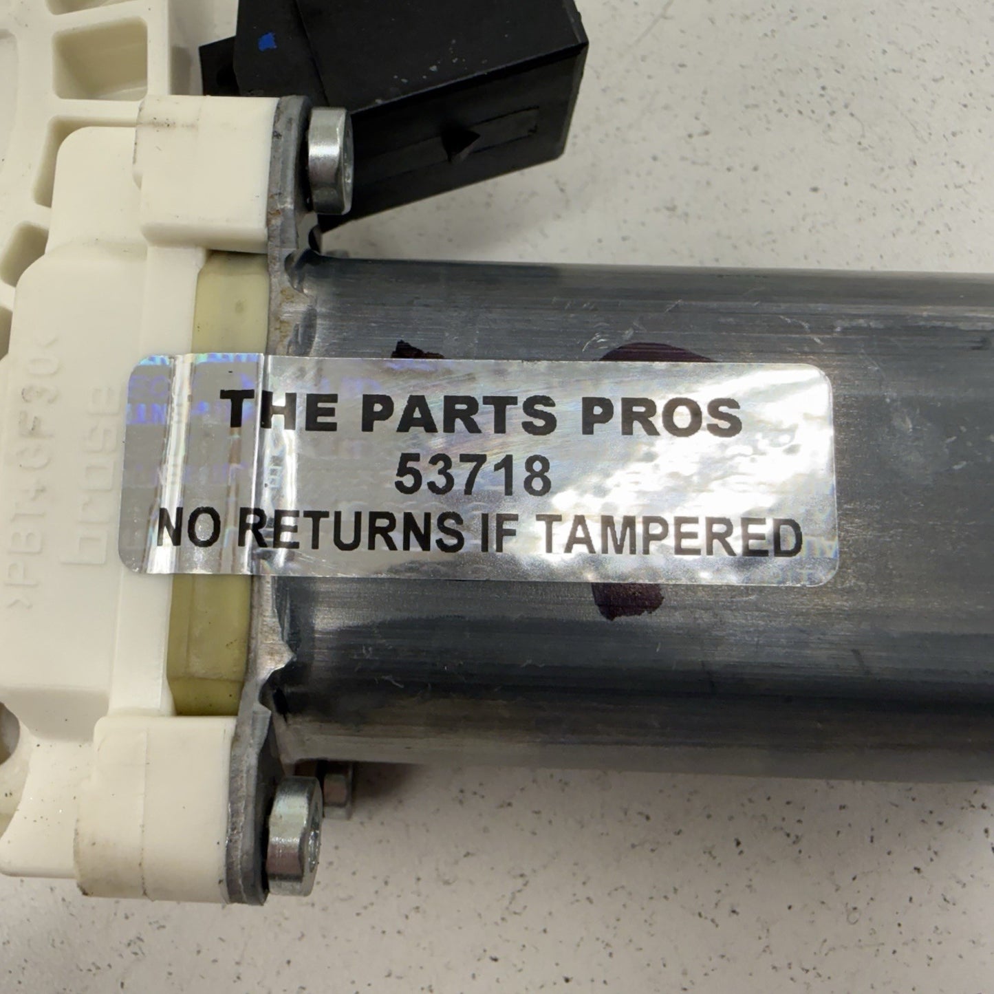 12-18 Mercedes W218 CLS550 Driver Left Rear Door Window Regulator Motor OEM