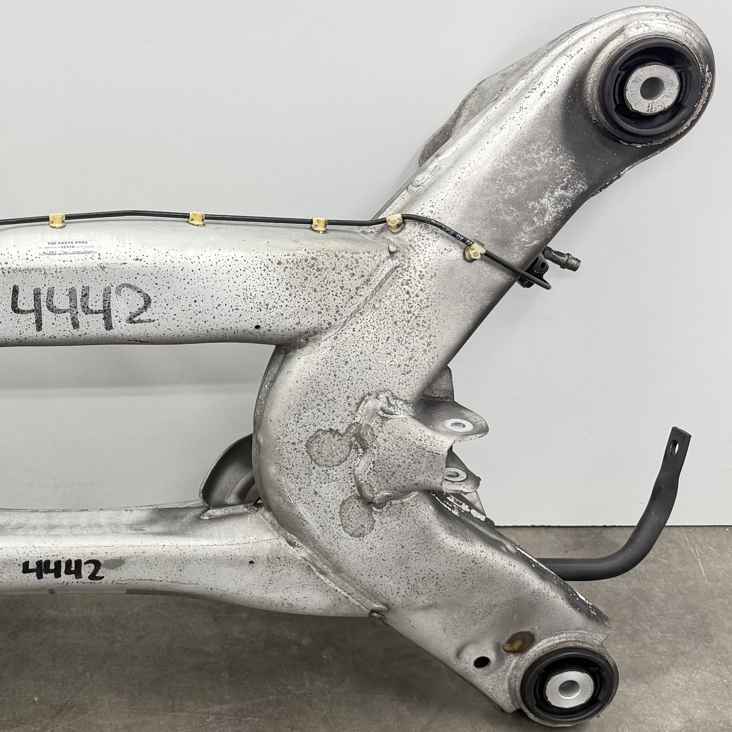 2014-2018 Bentley Flying Spur Rear Subframe Crossmember Cradle Carrier OEM