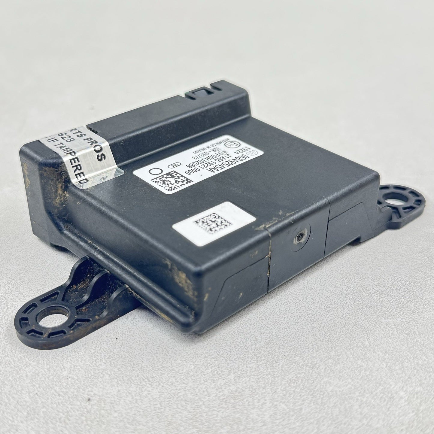 19-23 Ram 1500 2500 3500 Network Gateway Control Module 068492545AA OEM