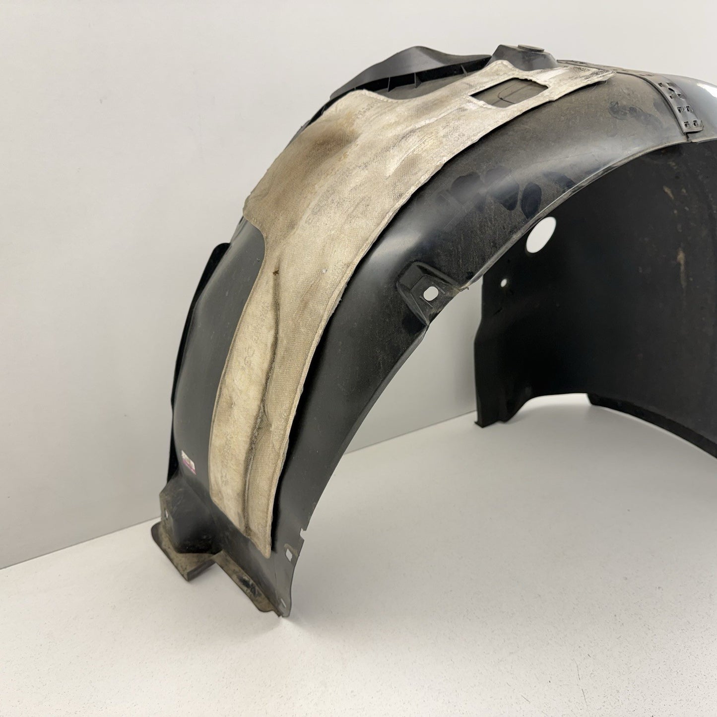 22-26 Hyundai Elantra N Right Front Fender Liner Wheel Splash Guard OEM