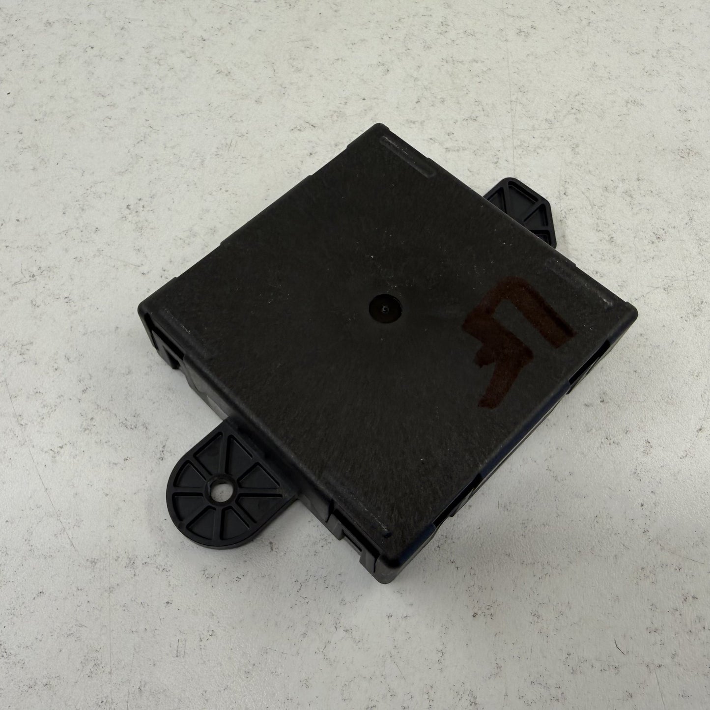 2015-2022 Dodge Durango Driver Left Front Door Control Module 68316561AD OEM