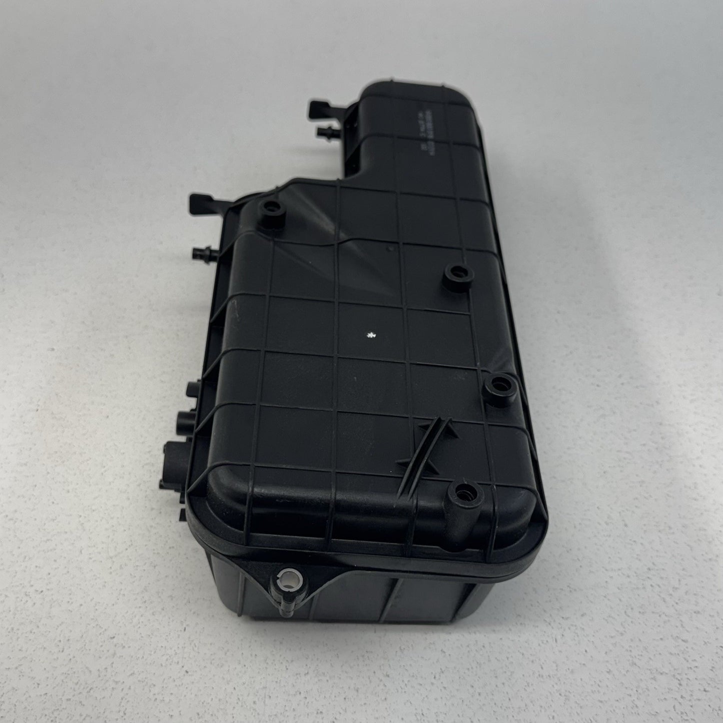 12-18 Mercedes W218 CLS550 CLS63 Seat Vacuum Pump Reservoir Tank 0008003119 OEM