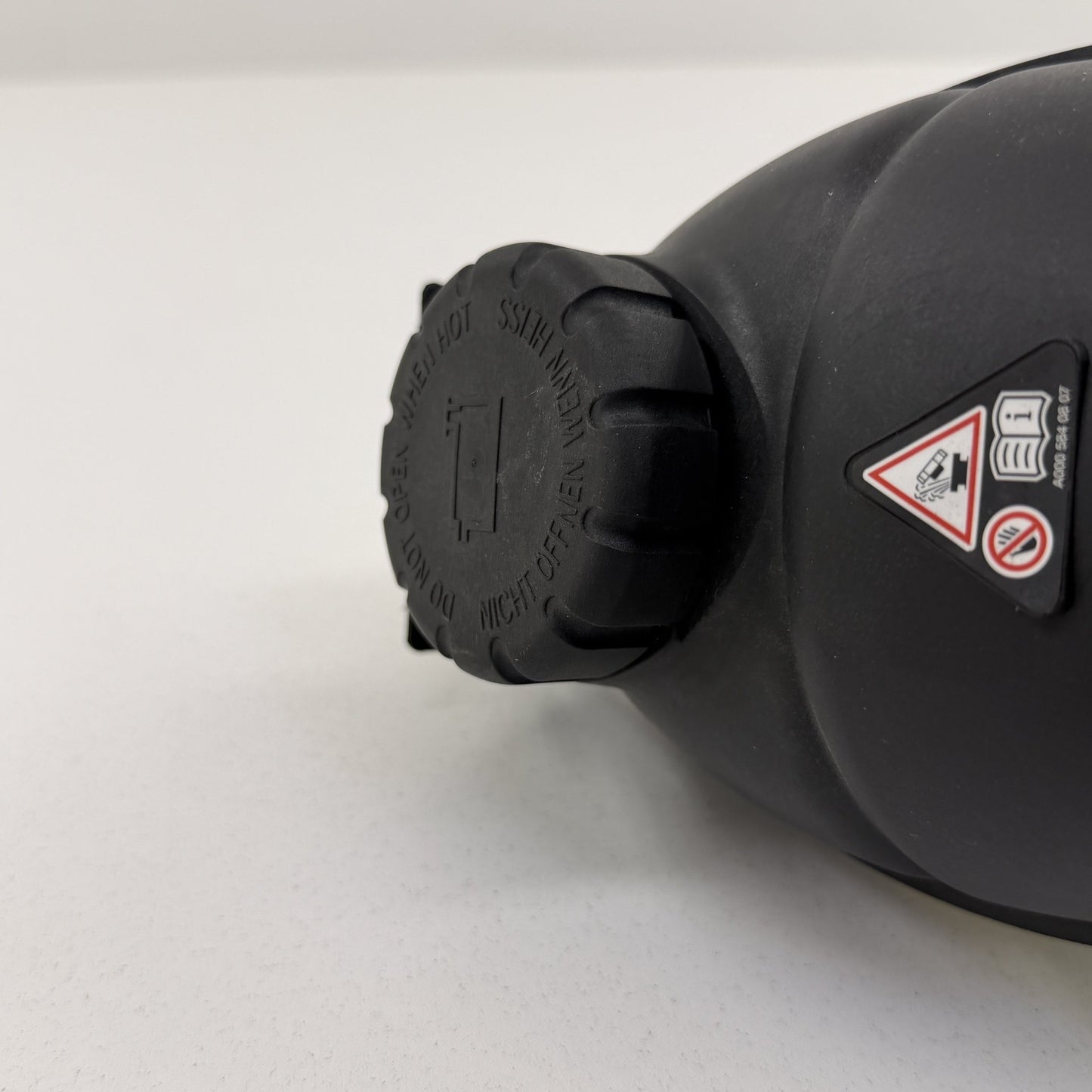 2012-2014 Mercedes C250 W204 Coolant Reservoir Overflow Expansion Tank OEM