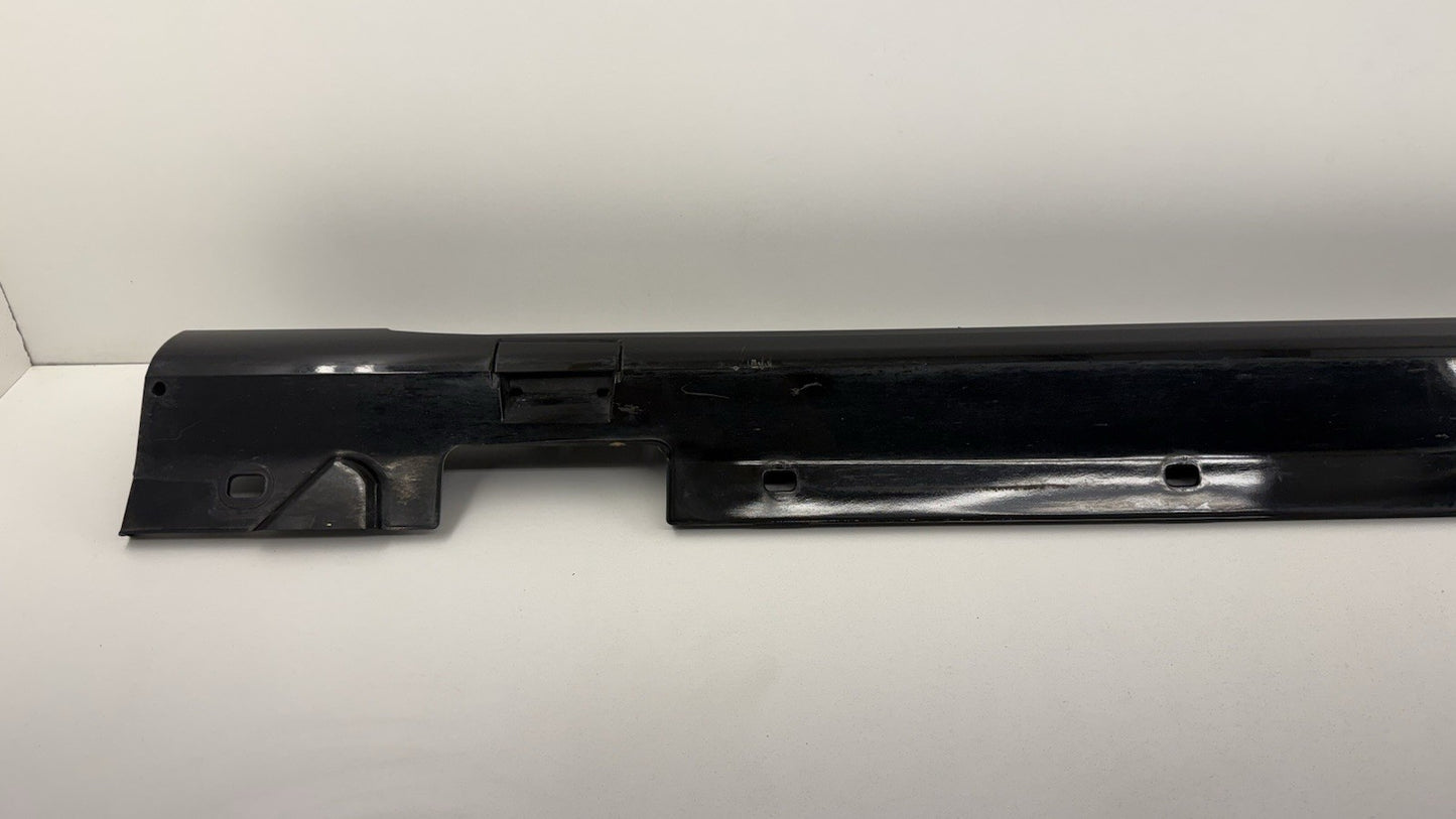 14-16 Mercedes W212 E350 Sedan Sport Left Side Skirt Rocker Panel Cover OEM