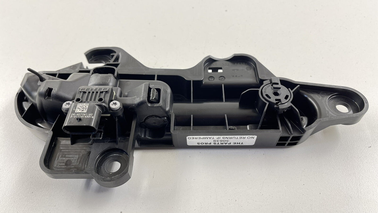 20-23 TESLA MODEL Y DRIVER LEFT FRONT OR REAR DOOR HANDLE BLACK 1528114-10-D OEM
