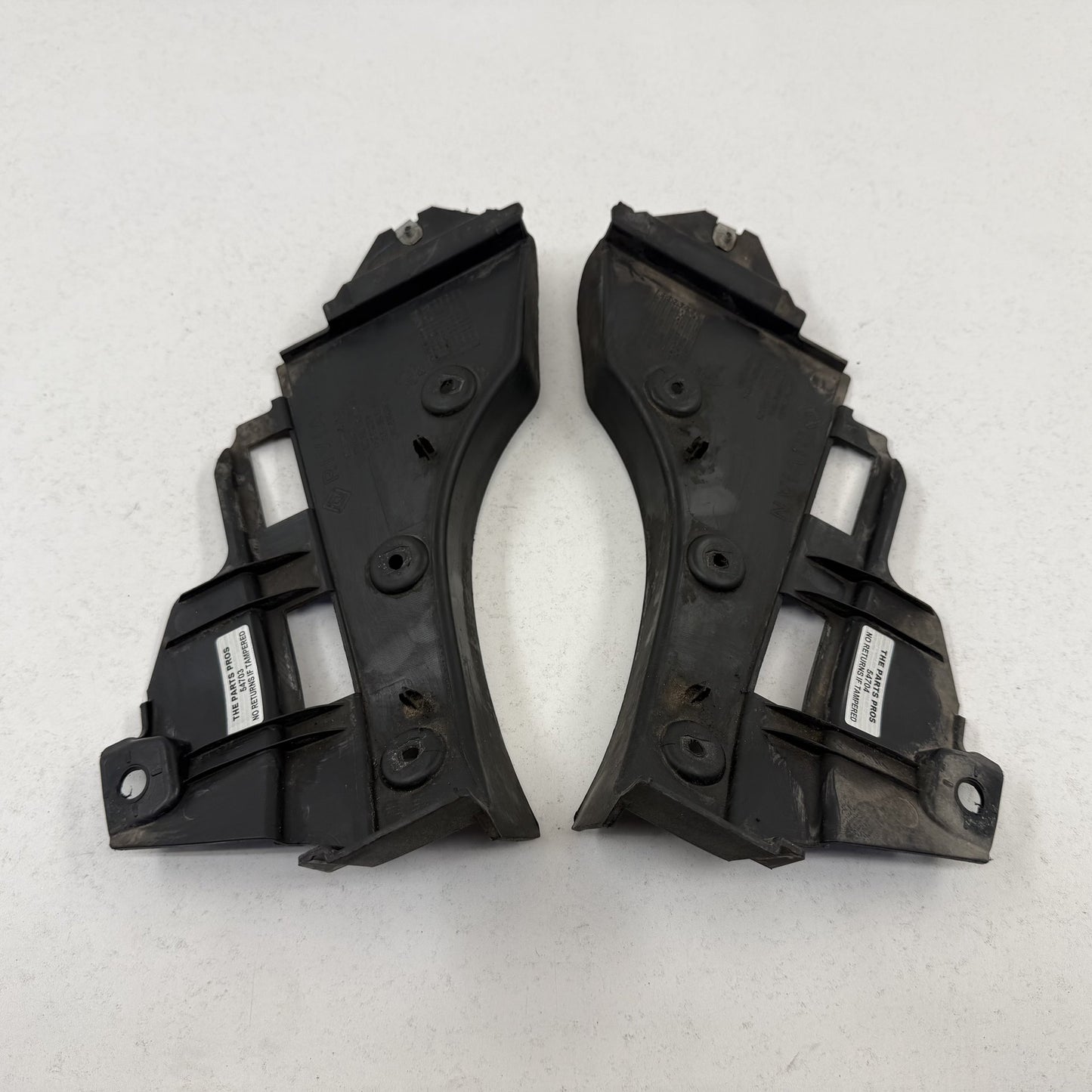 2022-2024 Rivian R1S Rear Tire Spat Wheel Air Deflector Pair Left &amp; Right OEM