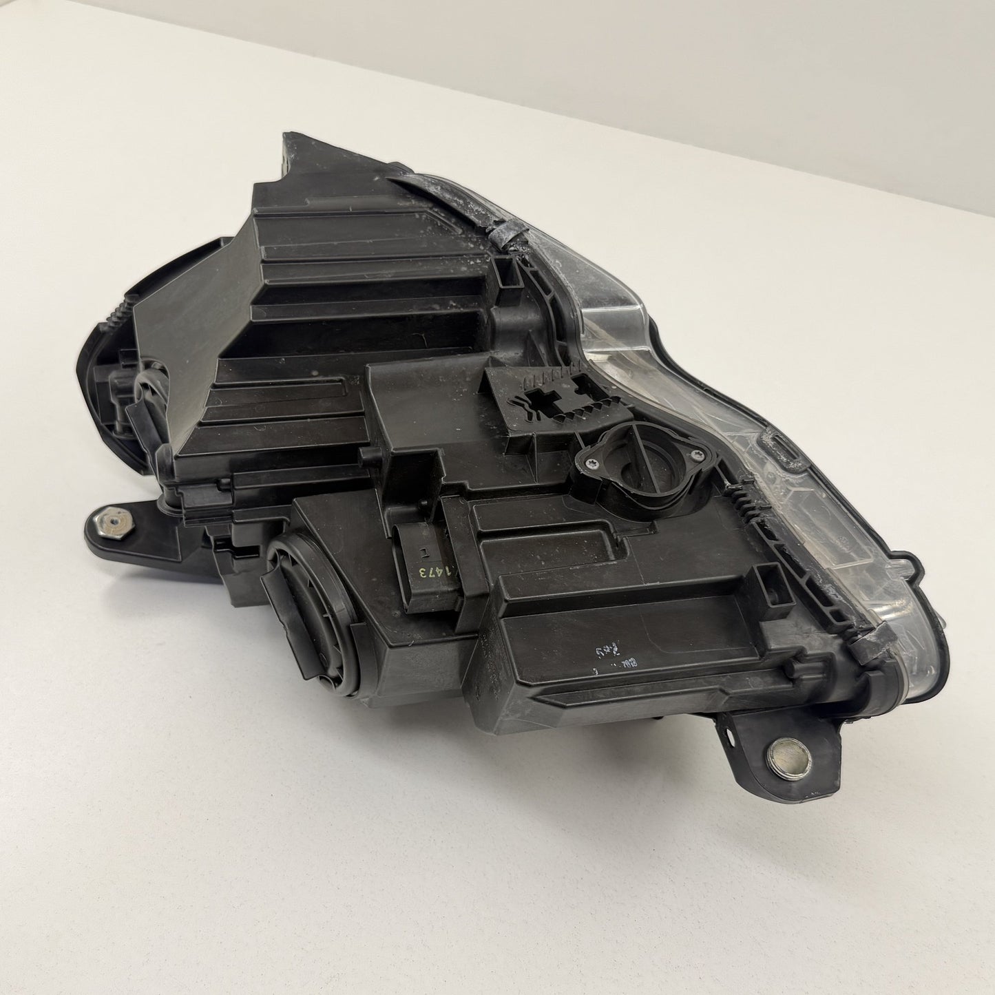 2012-2014 Mercedes C250 W204 Right Front Halogen Headlight Head Light Lamp OEM