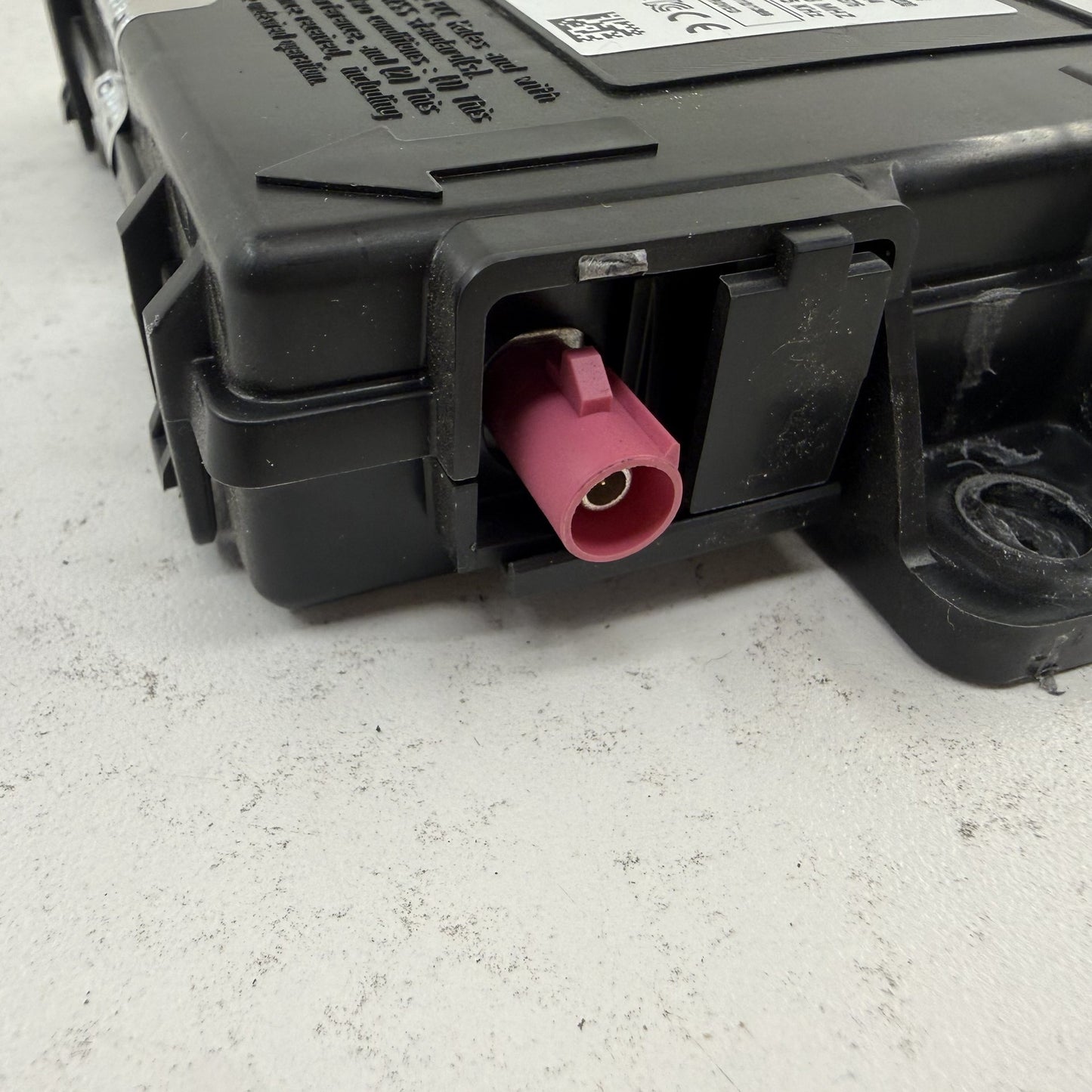 2021 Dodge Durango Keyless Entry Receiver Hub RF Control Module 68509804AB OEM