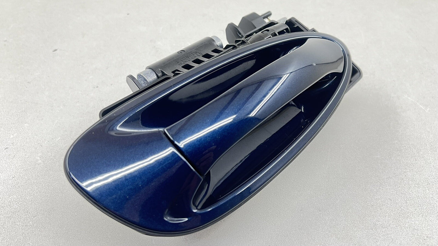 10-16 PORSCHE PANAMERA PASSENGER RIGHT FRONT EXTERIOR DOOR HANDLE ASSEMBLY OEM