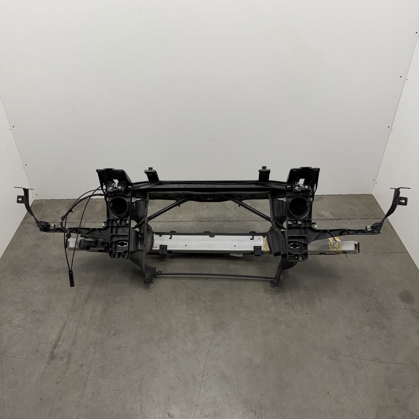 06-10 BMW M6 E63 E64 Front Clip Radiator Support Frame W/ Reinforcement Bar OEM