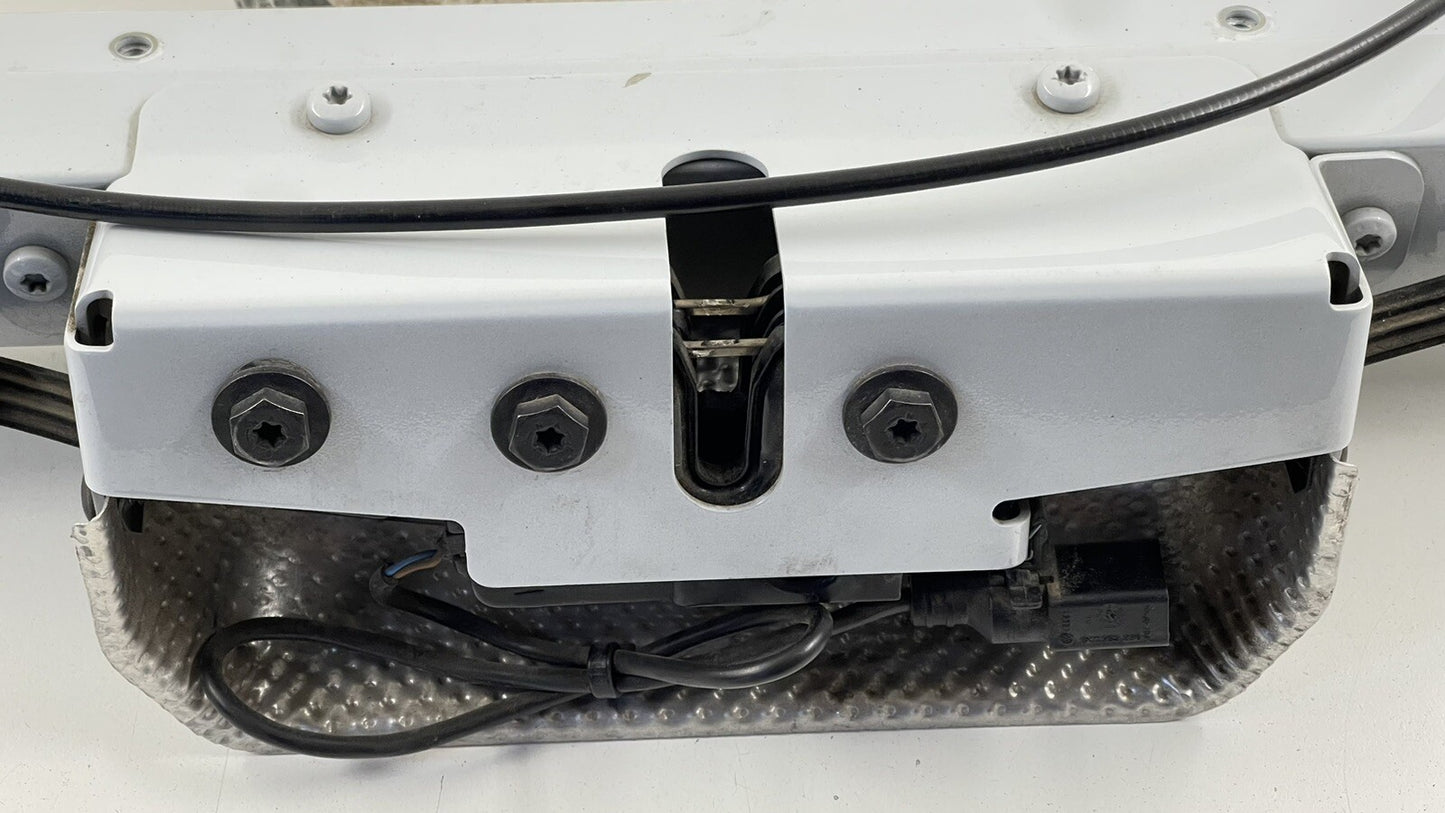 08-15 AUDI R8 SPYDER REAR CROSSMEMBER FRAME SUPPORT BRACKET HATCH LATCH LOCK OEM