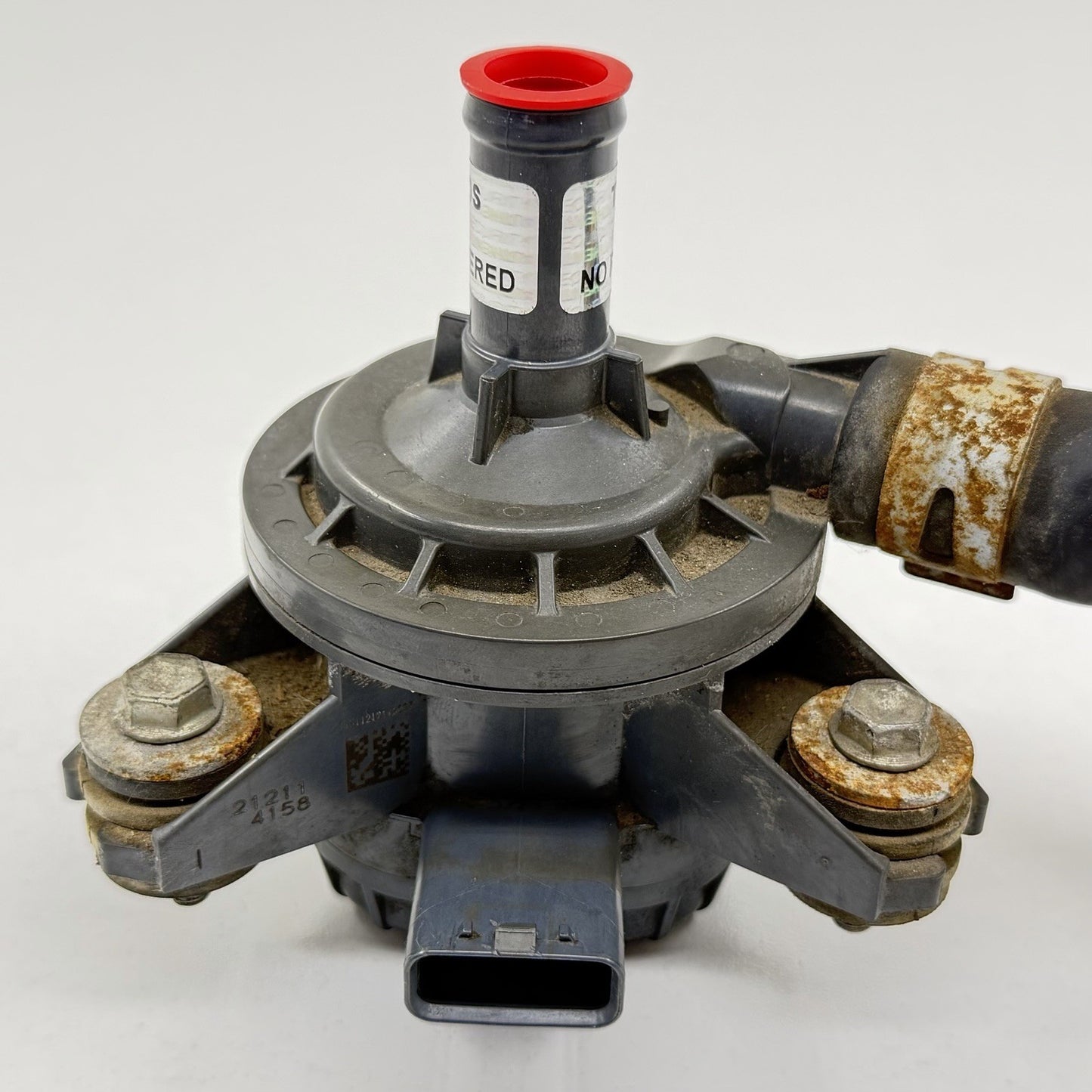 11-13 Toyota Highlander Electric Inverter Coolant Water Pump G9040-52010 OEM