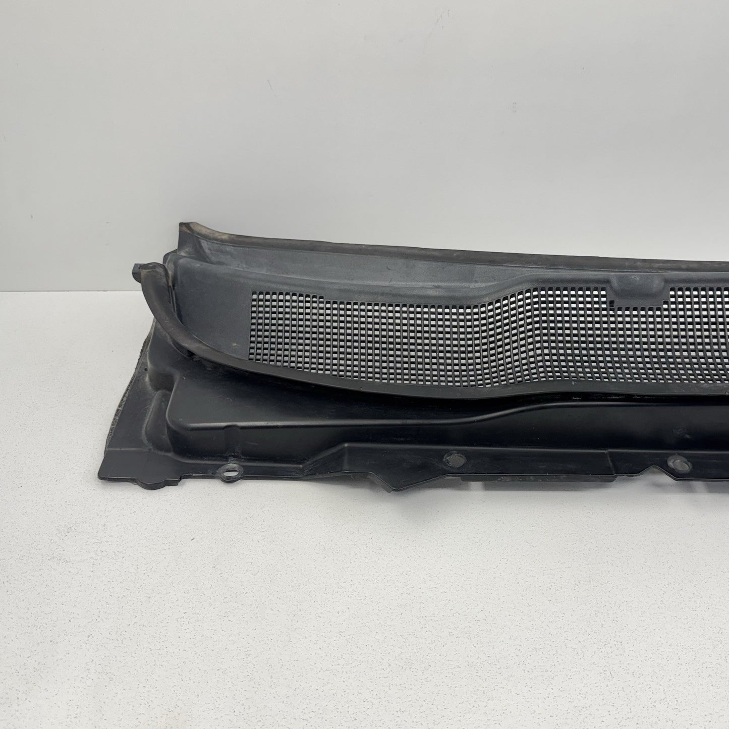 19-25 Ram 2500 3500 Front Windshield Cowl Cover Trim Panel 68362458AC OEM