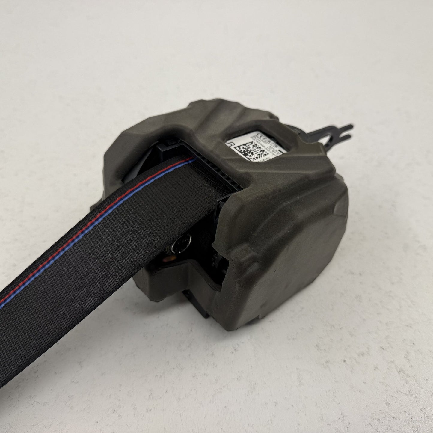 2021-2026 BMW M4 G82 Coupe Passenger Right Rear Seatbelt Seat Belt Retractor OEM