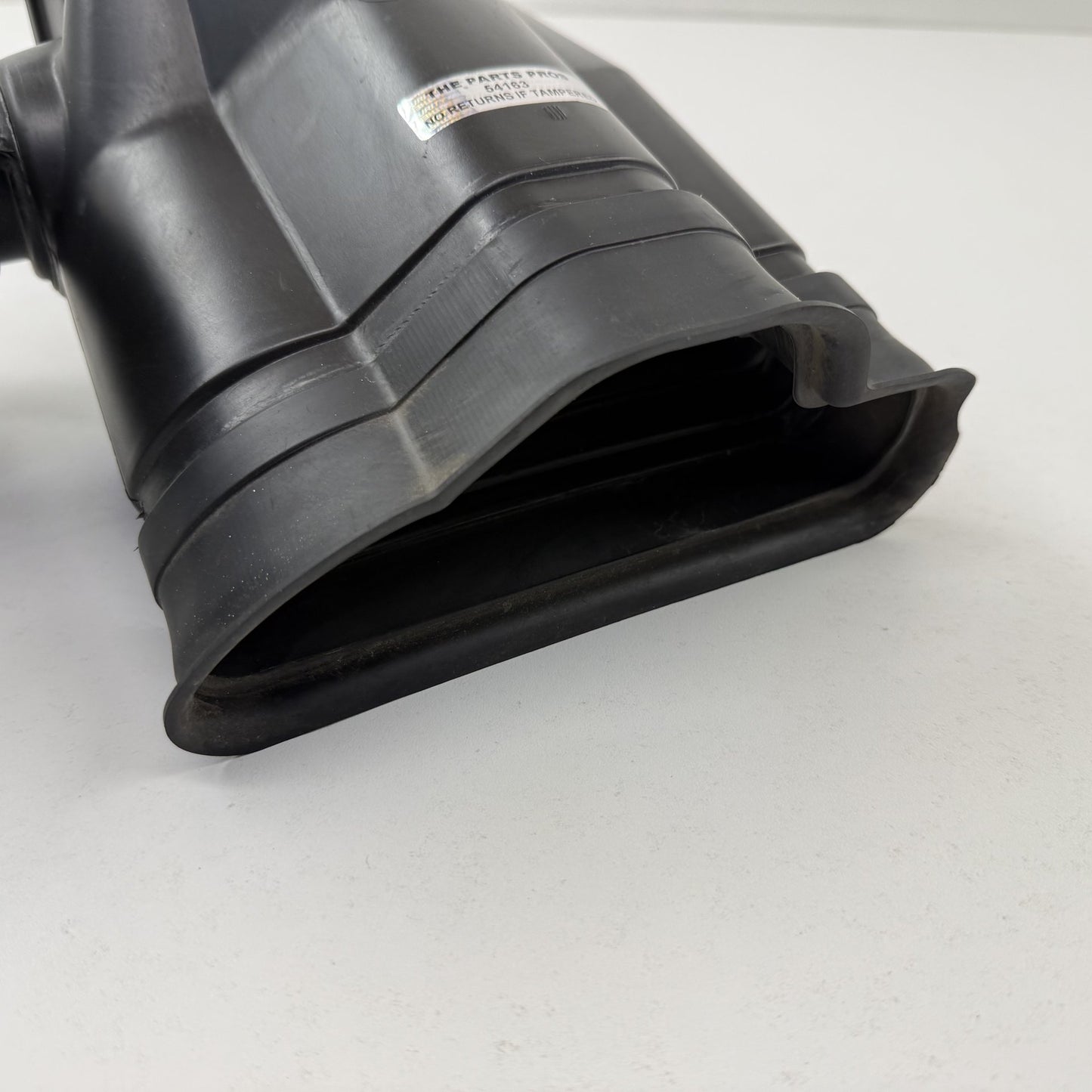 2015-2017 Ford Mustang GT Air Cleaner Box Air Intake Tube Duct FR3C-9F763-BC OEM