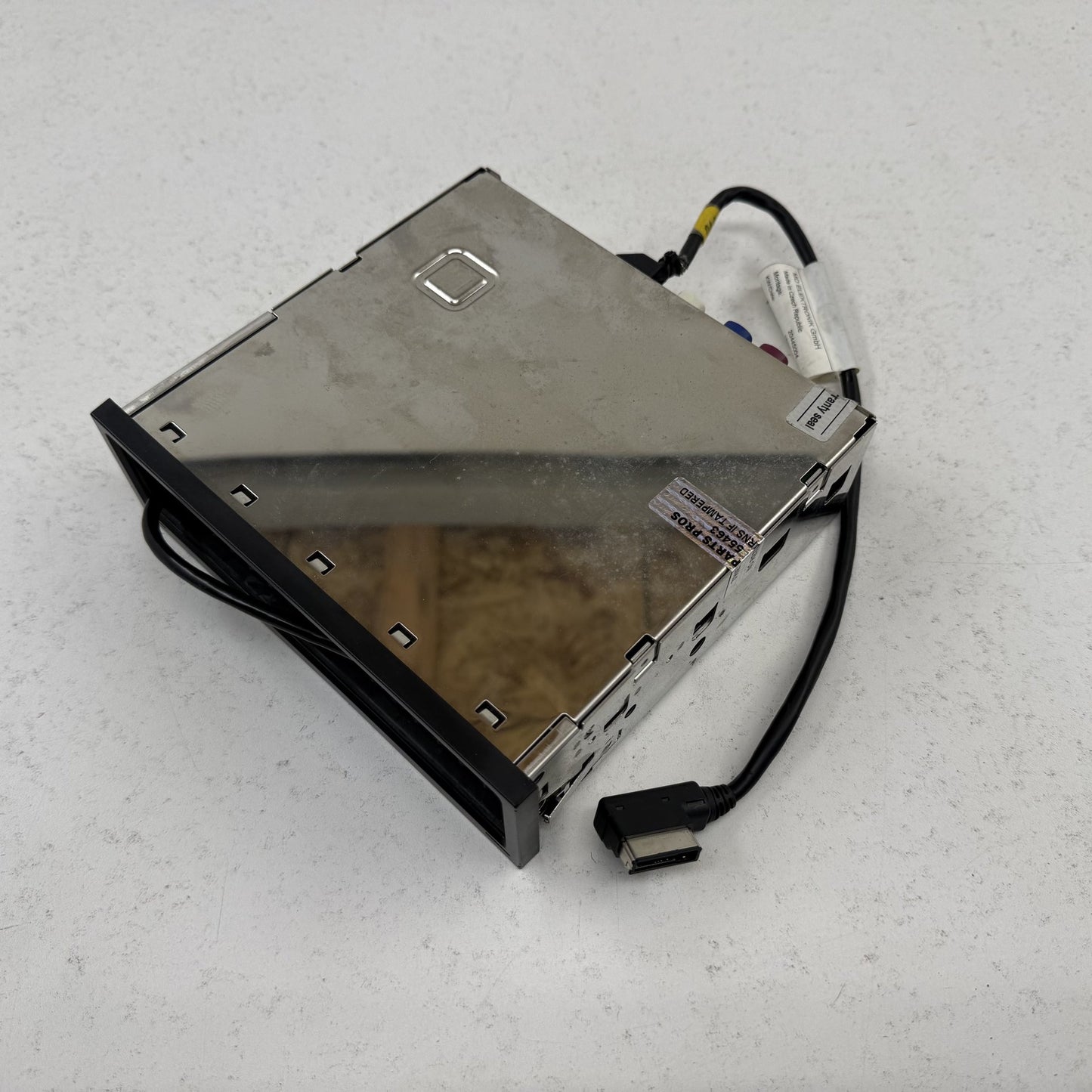 14-18 Bentley Flying Spur Rear Seat Entertainment Multimedia Control Module OEM