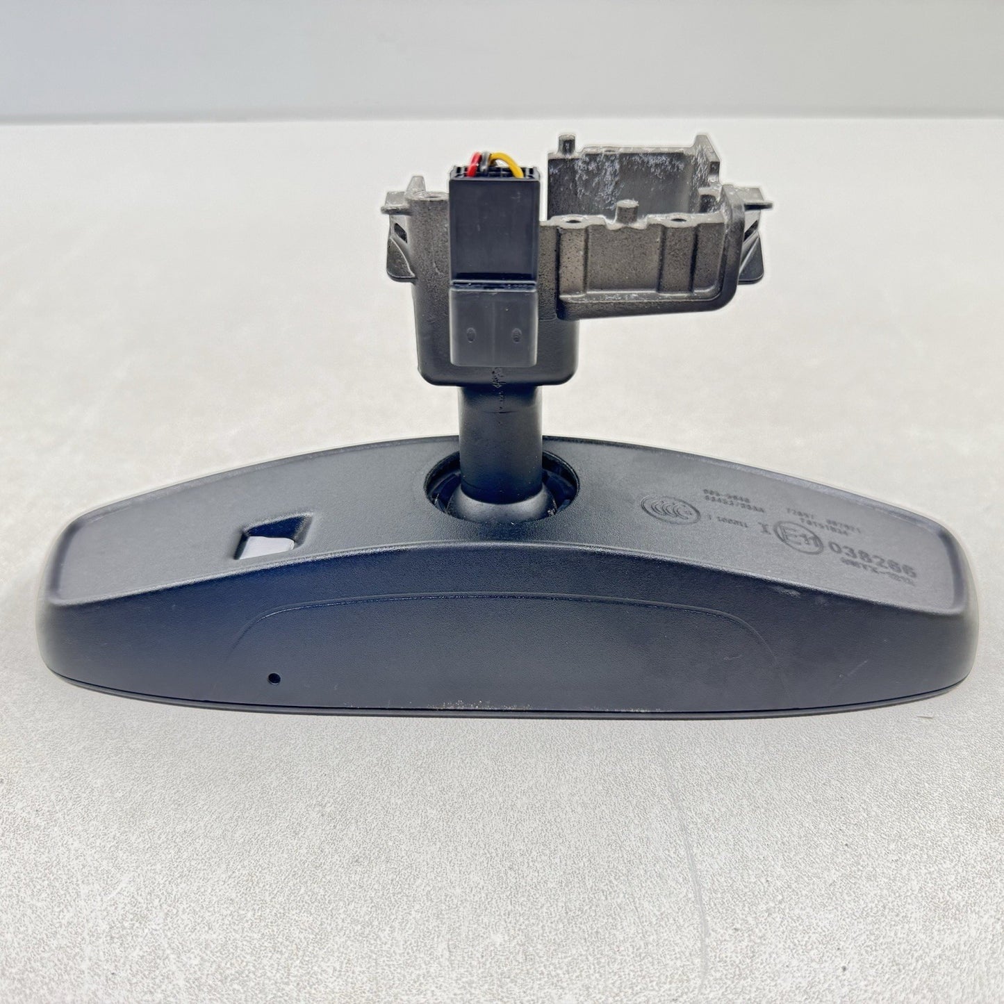 19-24 RAM 2500 3500 INTERIOR REAR VIEW MIRROR WITH AUTO DIM 68453788AA OEM