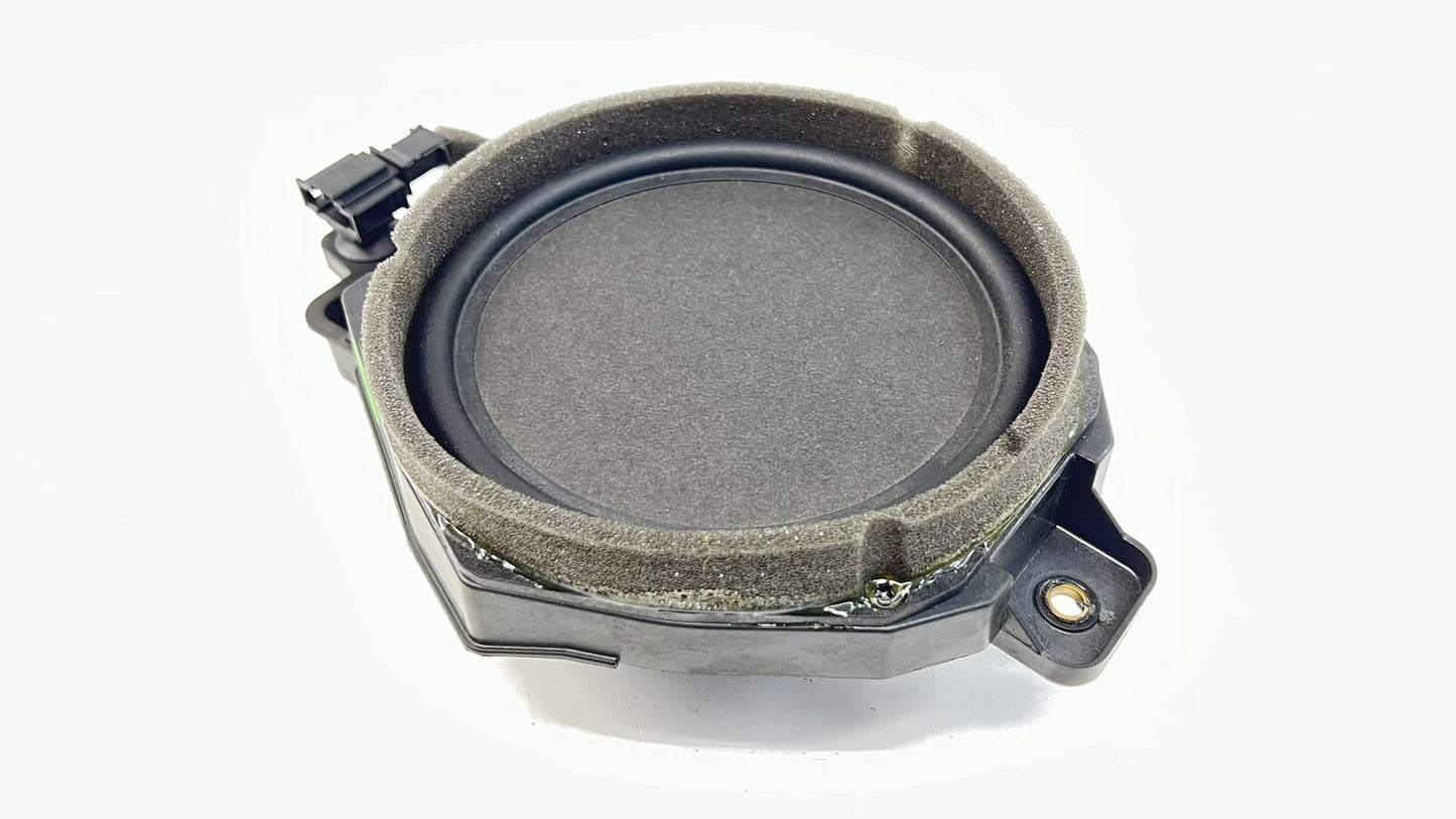 13-18 BENTLEY FLYING SPUR DRIVER LEFT REAR DOOR SPEAKER 4W0.035.826 OEM
